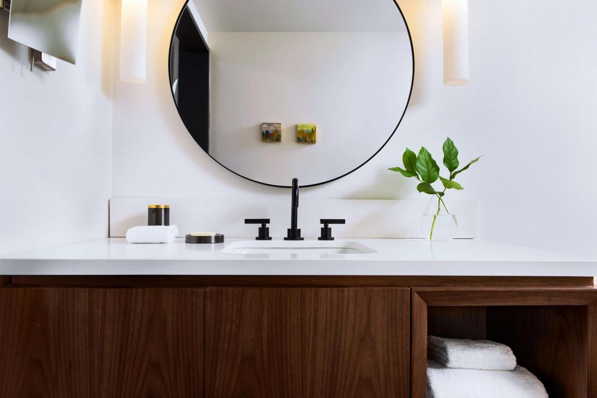 The Alexis Royal Sonesta Hotel Seattle gallery photo in Seattle, WA — image 44