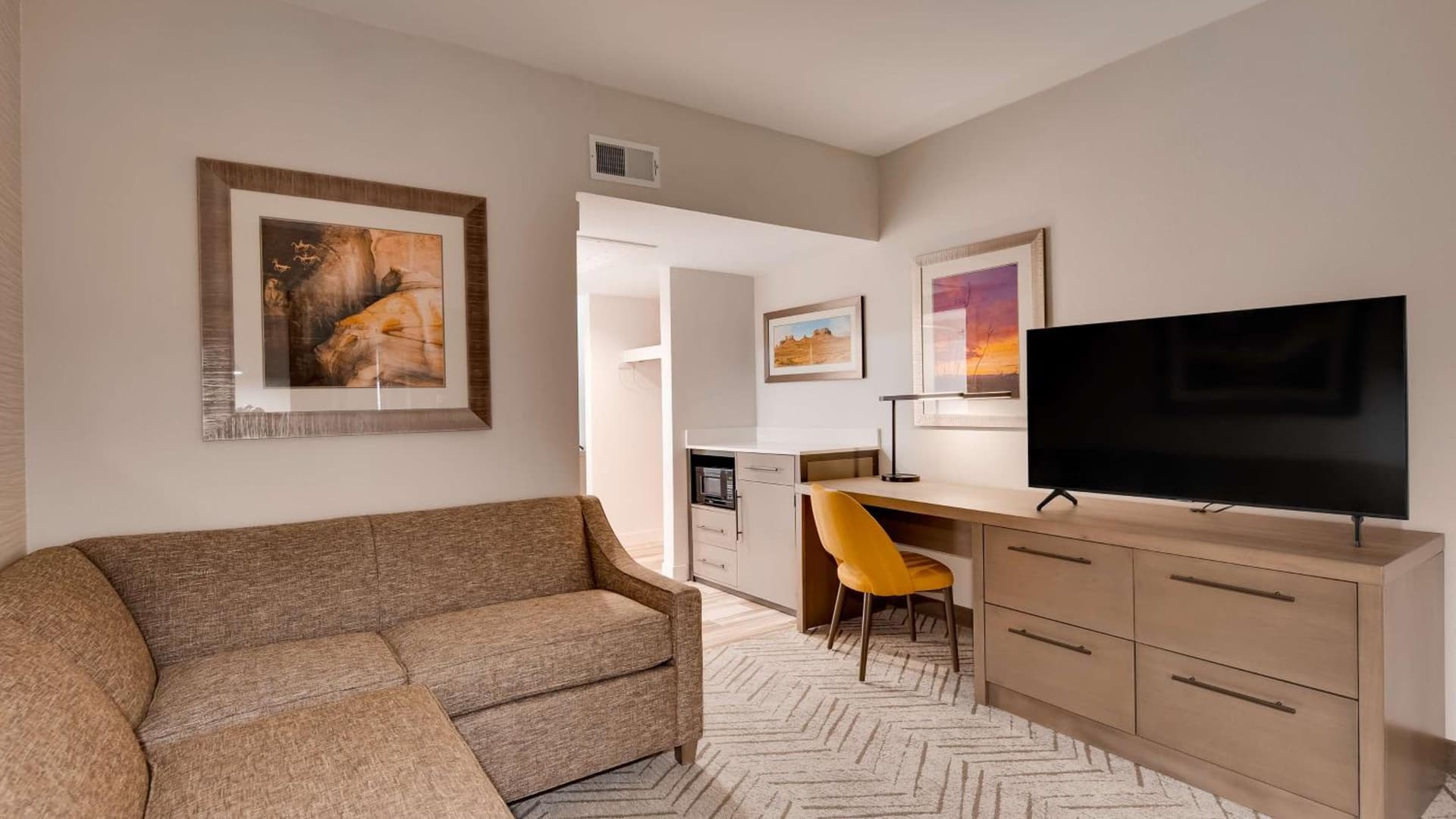 Aiden by Best Western Scottsdale North gallery photo in Scottsdale, AZ — image 18