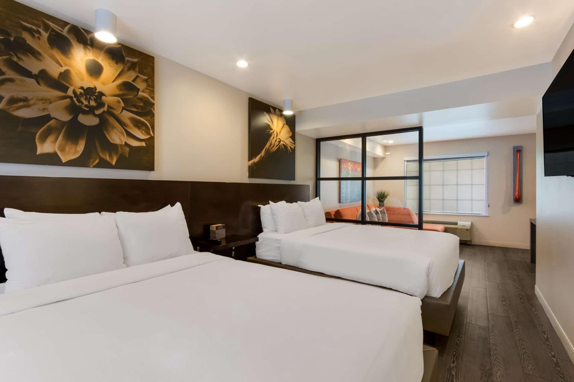 Howard Johnson by Wyndham Tempe University/Phoenix gallery photo in Tempe, AZ — image 46