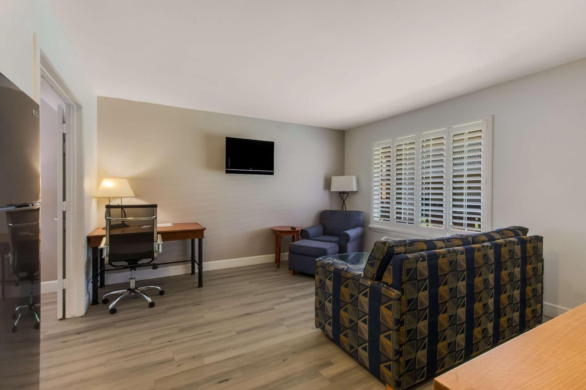 Howard Johnson by Wyndham Tempe University/Phoenix gallery photo in Tempe, AZ — image 10