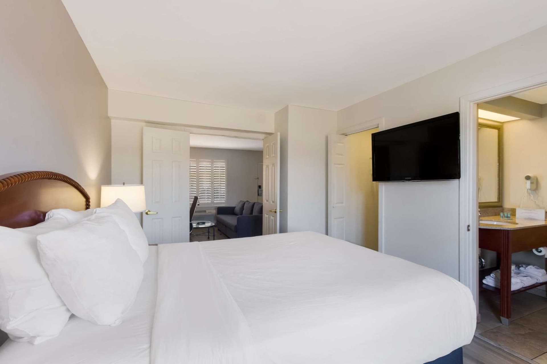 Howard Johnson by Wyndham Tempe University/Phoenix gallery photo in Tempe, AZ — image 27