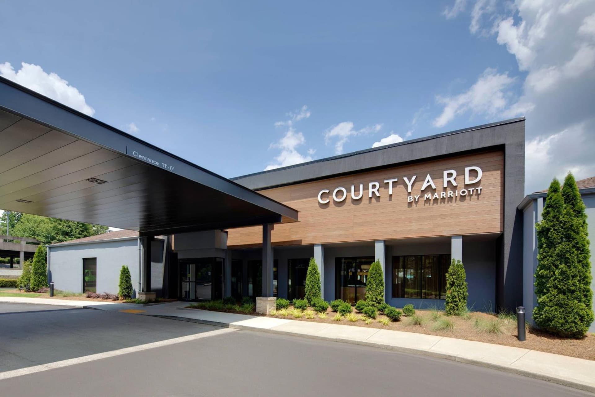 Courtyard by Marriott Atlanta Windy Hill/Ballpark interior in Atlanta, GA — gallery photo 2