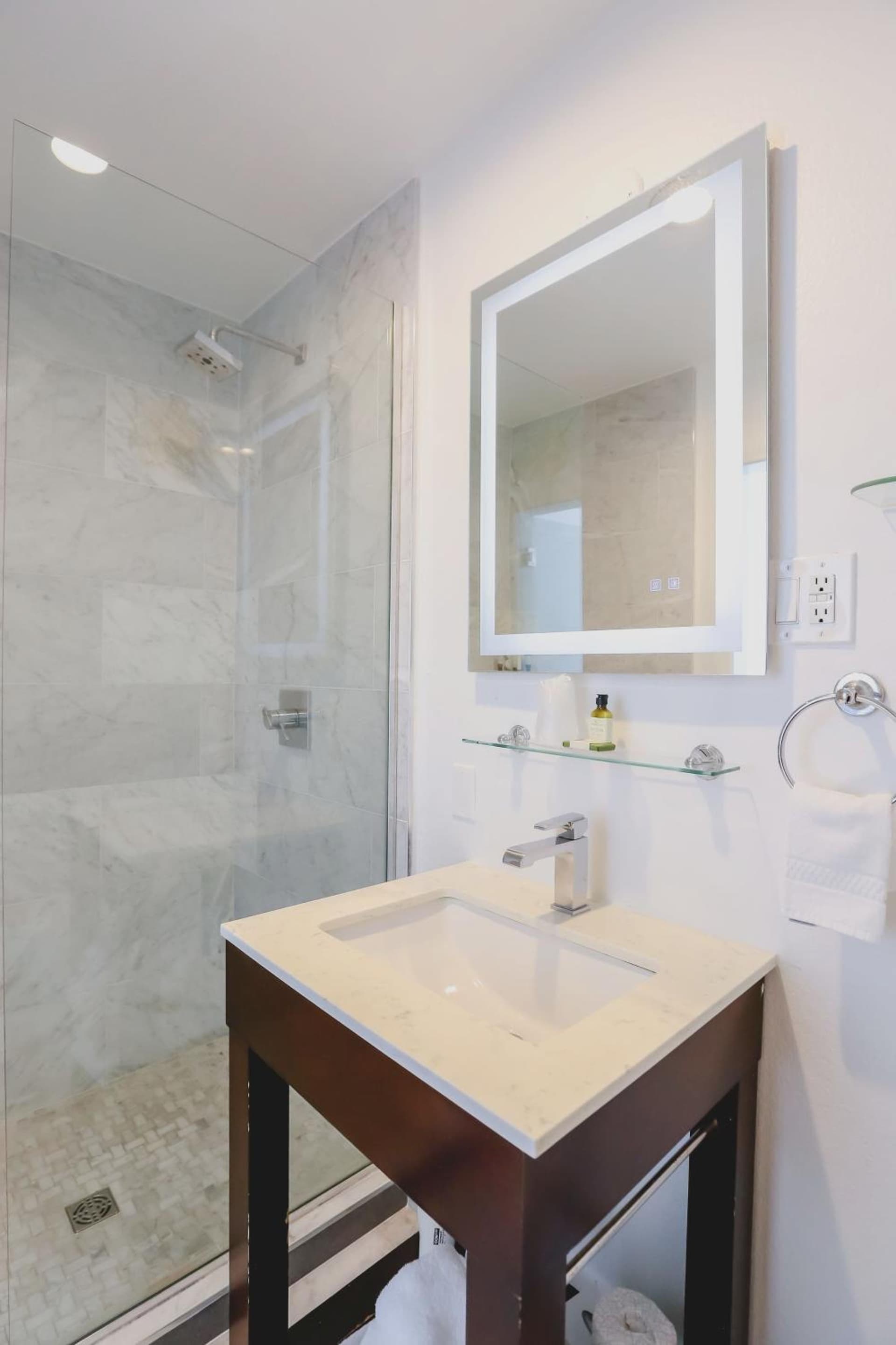 Capri Laguna on the Beach - A Boutique Hotel gallery photo in Laguna Beach, CA — image 21
