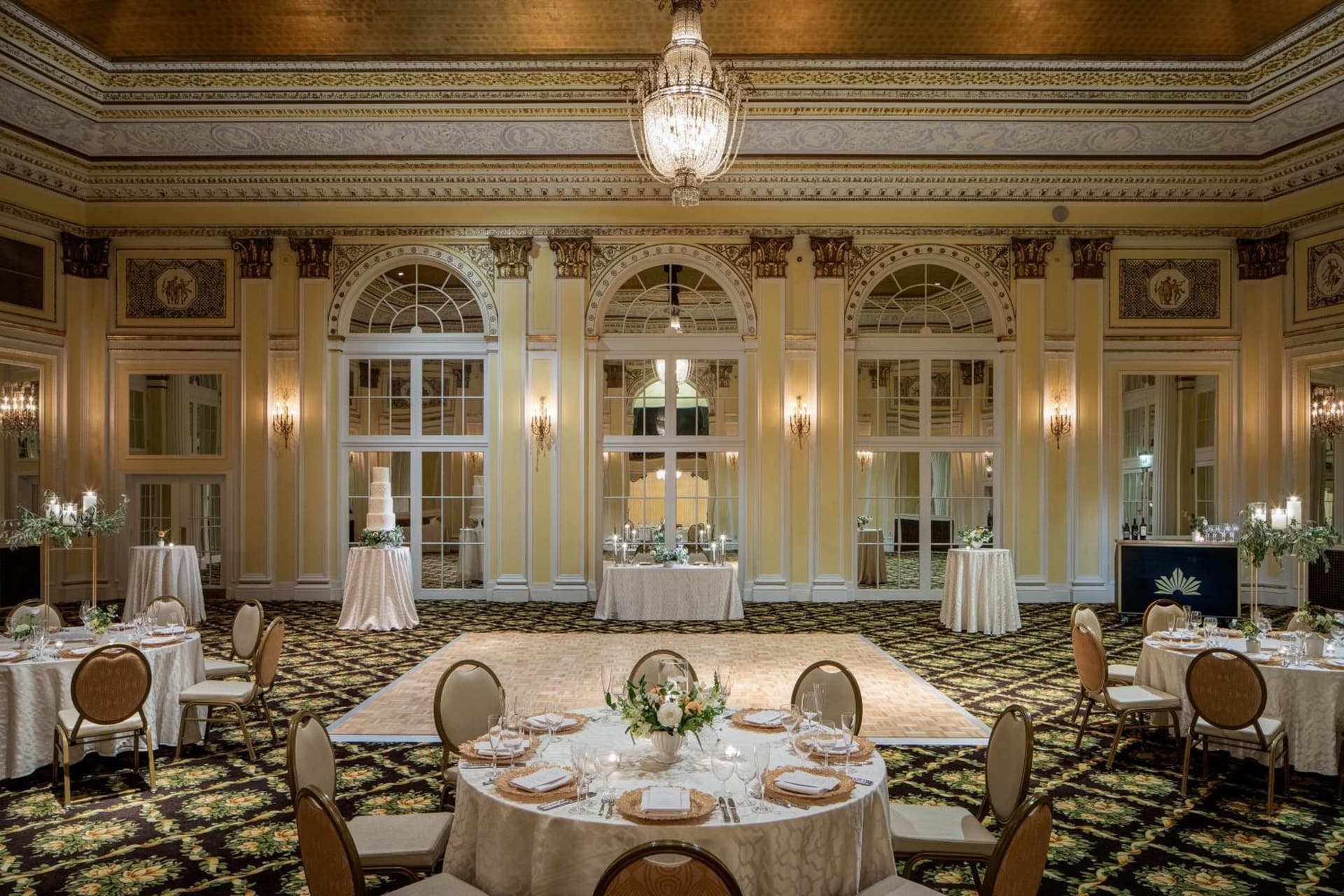 Amway Grand Plaza Hotel, Curio Collection by Hilton gallery photo in Grand Rapids, MI — image 78