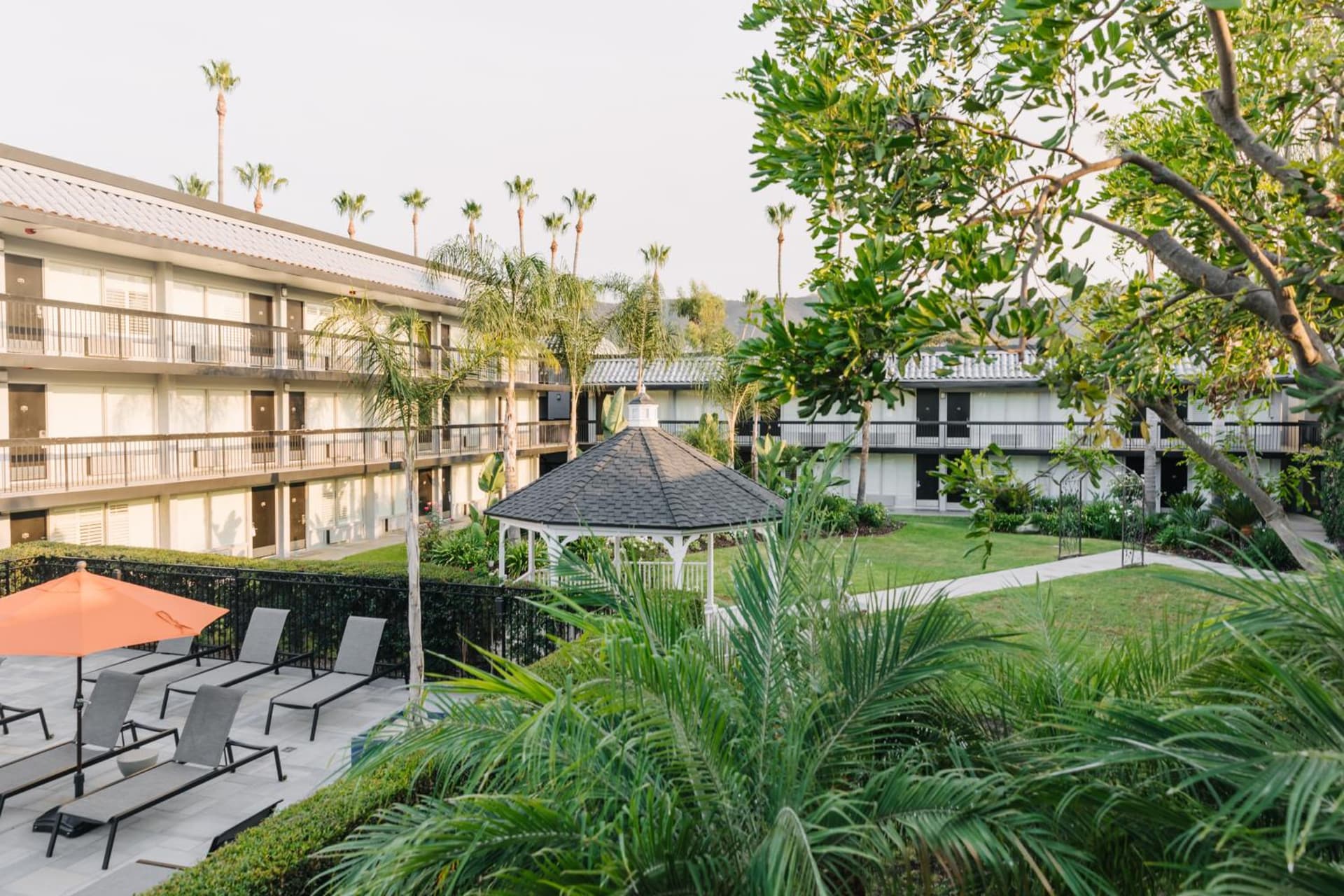 Palm Garden Hotel gallery photo in Thousand Oaks, CA — image 24