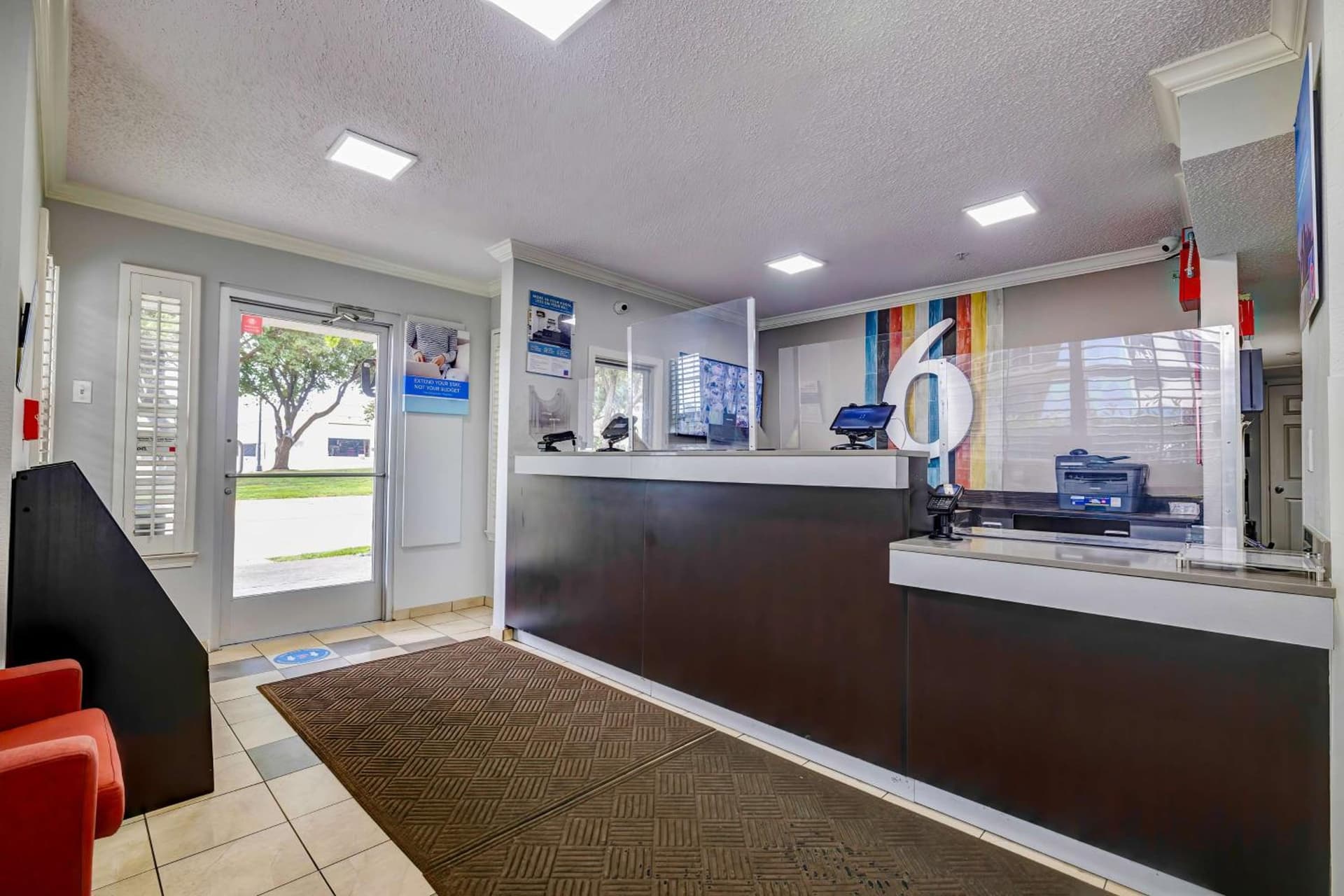 Studio 6-Arlington, TX - South - Dallas featured exterior or lobby in Arlington, TX — similar hotel