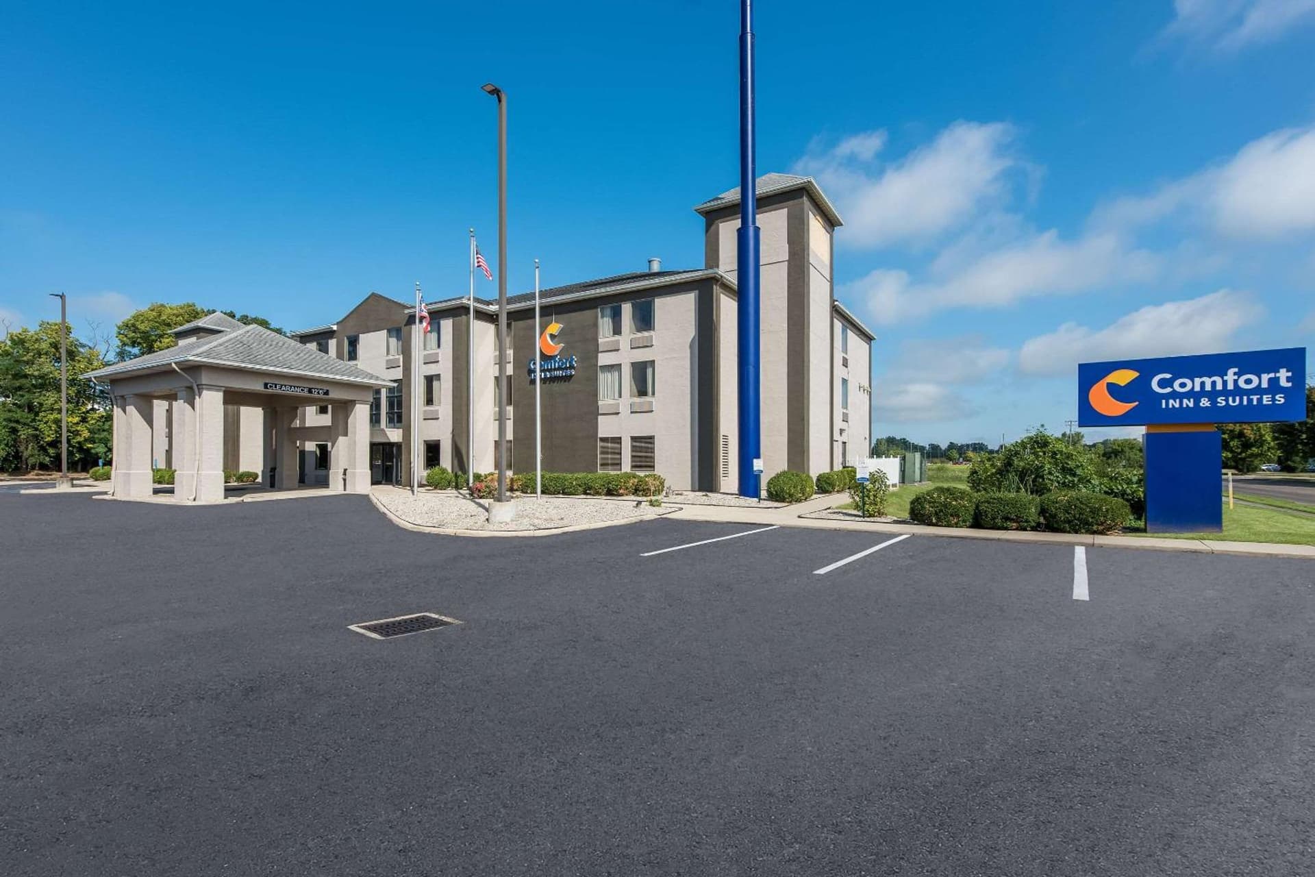 Comfort Inn & Suites Tipp City Dayton North I-75 featured exterior or lobby in Tipp City, OH — similar hotel