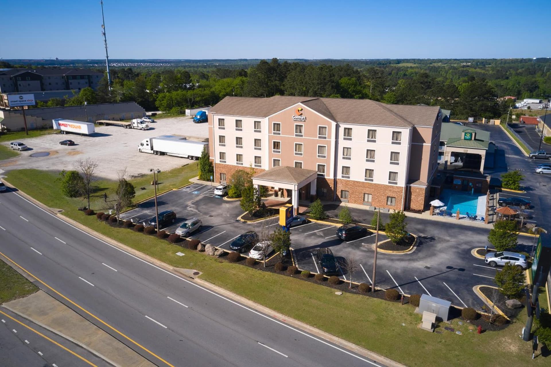 Comfort Inn & Suites Augusta West Near Fort Gordon interior in Augusta, GA — gallery photo 2