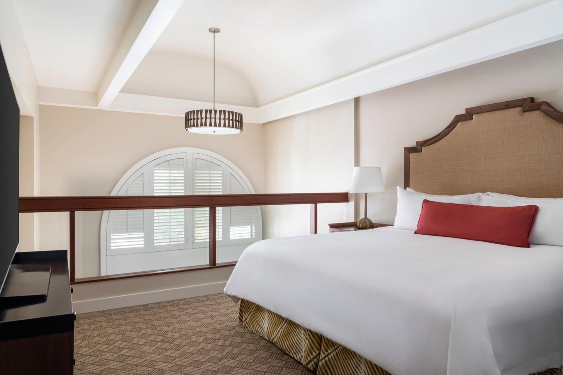 The Royal Hawaiian, A Luxury Collection Resort, Waikiki gallery photo in Honolulu, HI — image 100