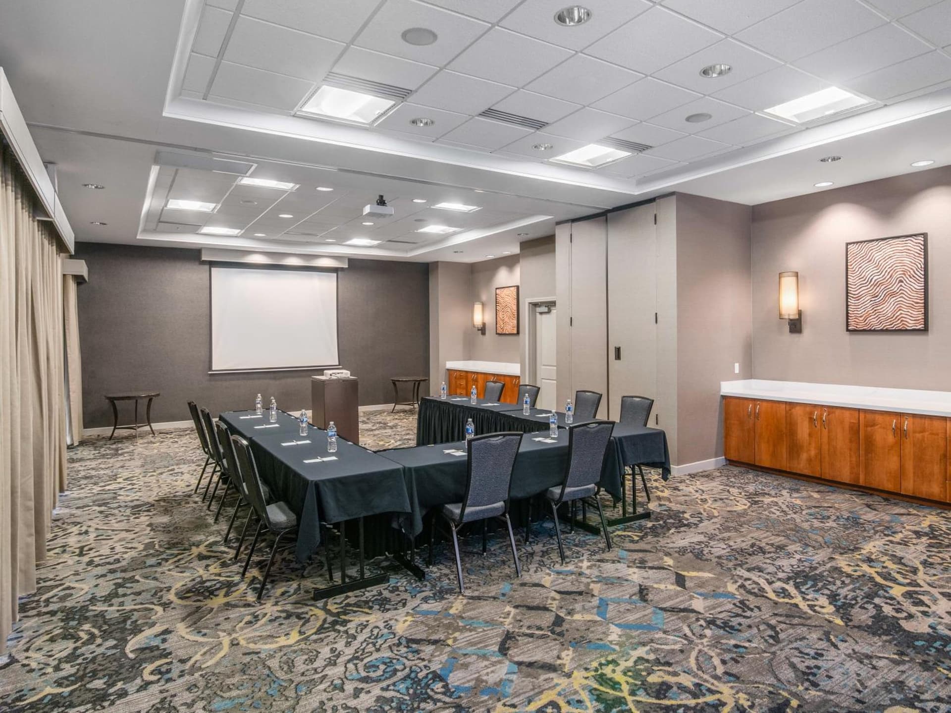 Residence Inn Phoenix Glendale Sports & Entertainment District gallery photo in Glendale, AZ — image 41