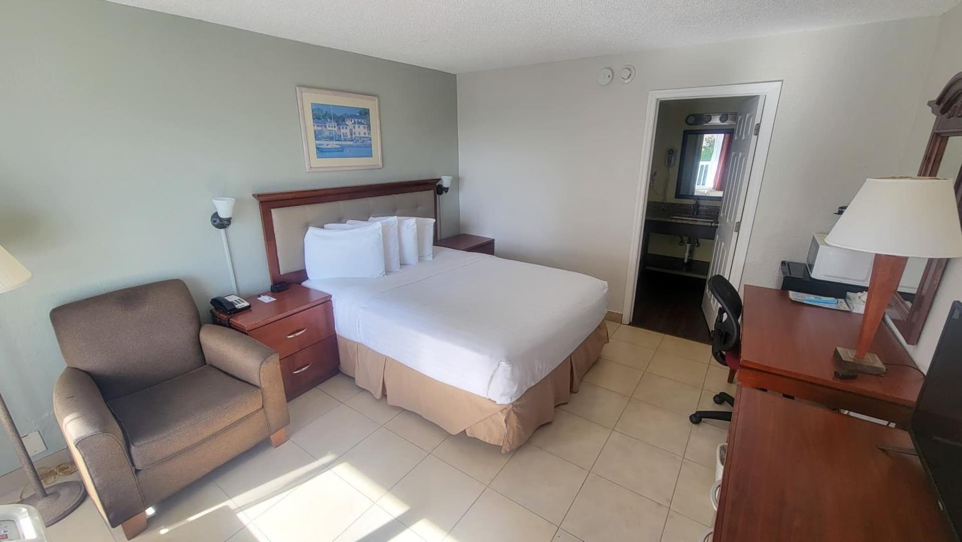 Clearwater Beach Hotel gallery photo in Clearwater Beach, FL — image 45