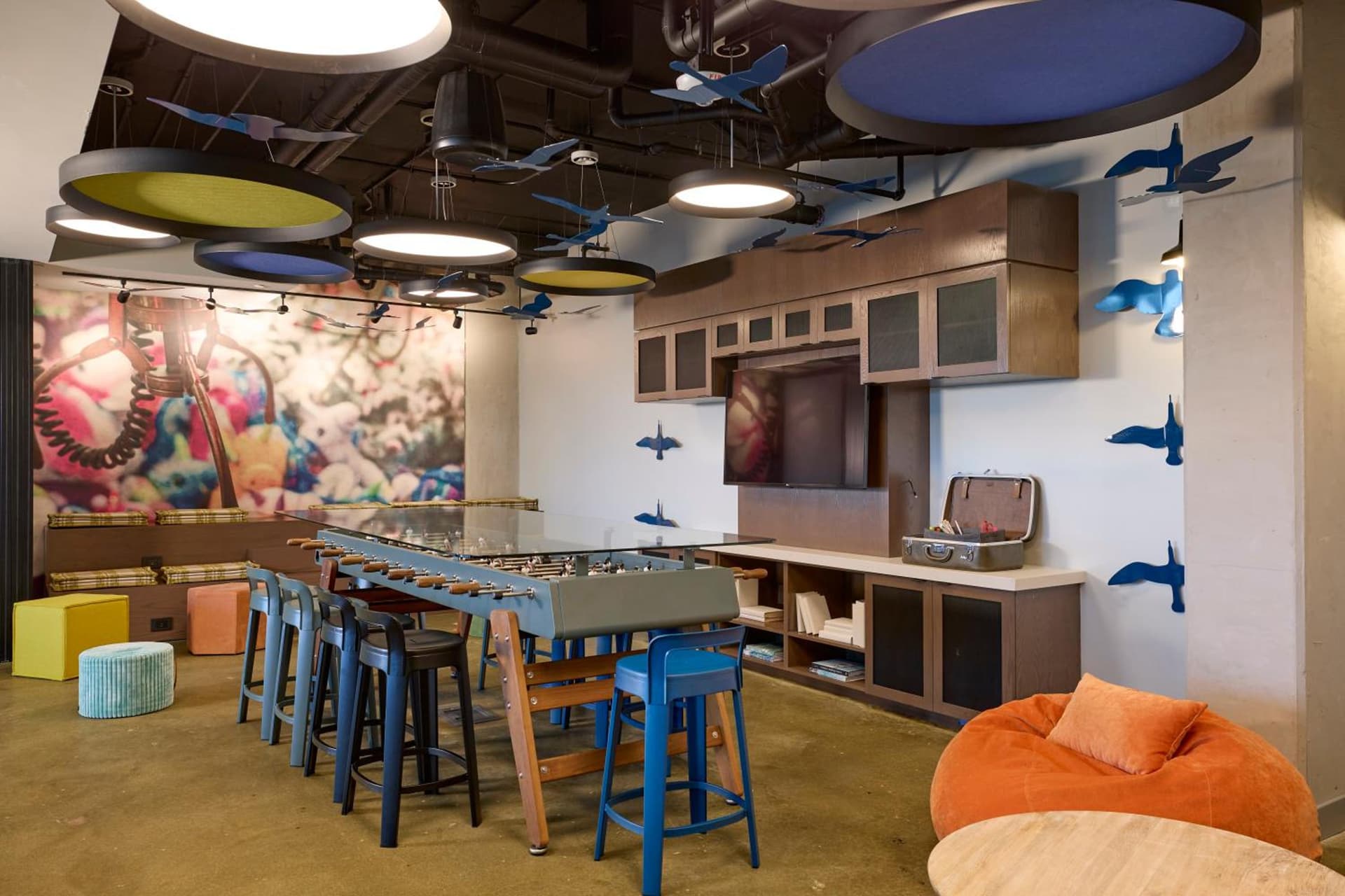 Moxy Virginia Beach Oceanfront gallery photo in Virginia Beach, VA — image 9