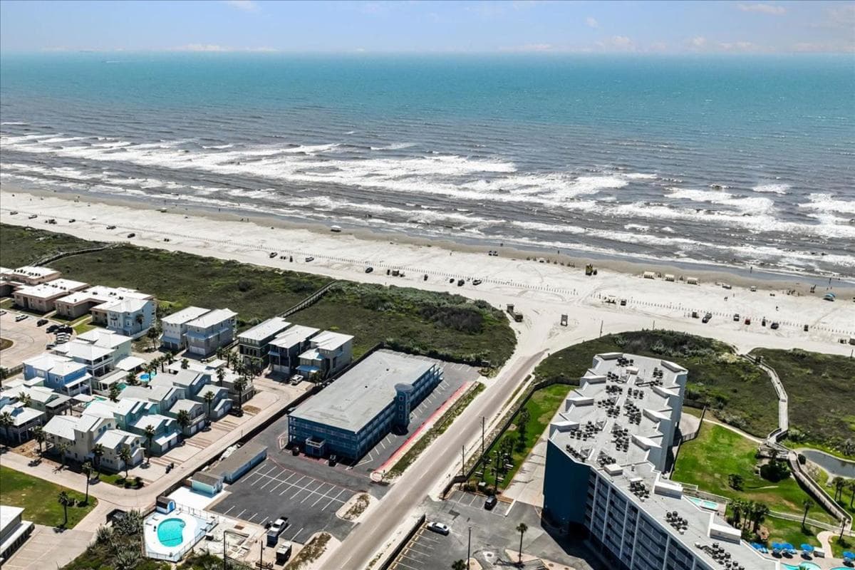 Seaside Boutique Hotel gallery photo in Port Aransas, TX — image 12