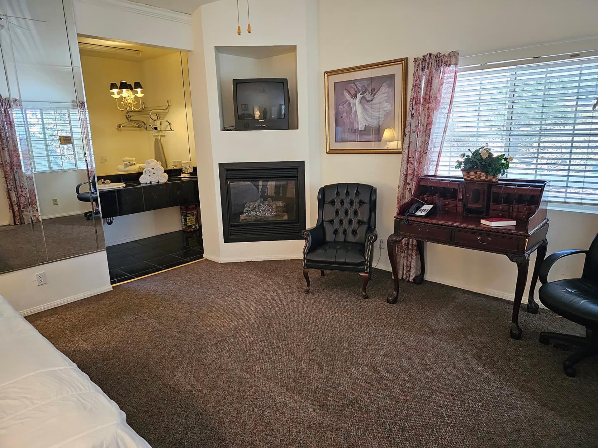 Alhatti Christian Resort gallery photo in Idyllwild, CA — image 11