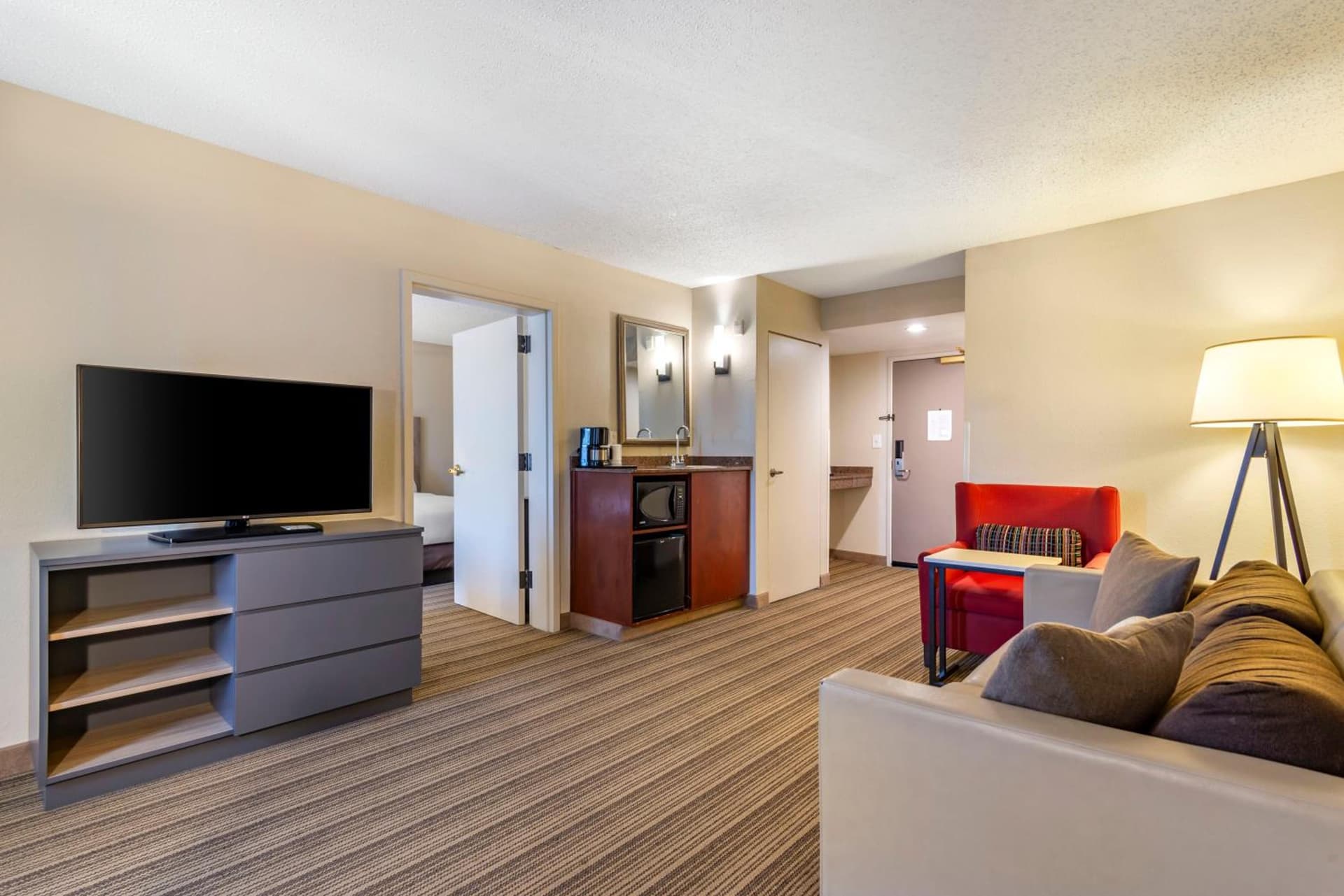 Country Inn & Suites by Radisson, Atlanta Galleria-Ballpark, GA gallery photo in Atlanta, GA — image 16