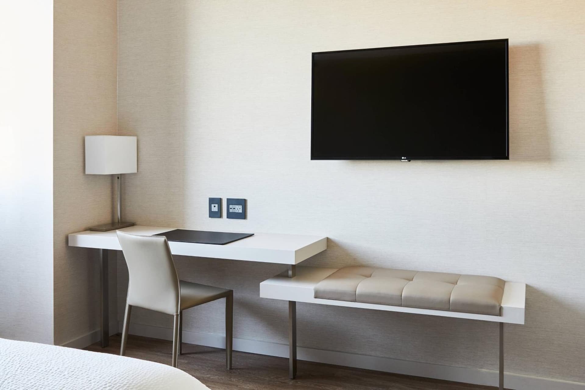 AC Hotel by Marriott Miami Aventura gallery photo in Aventura, FL — image 19