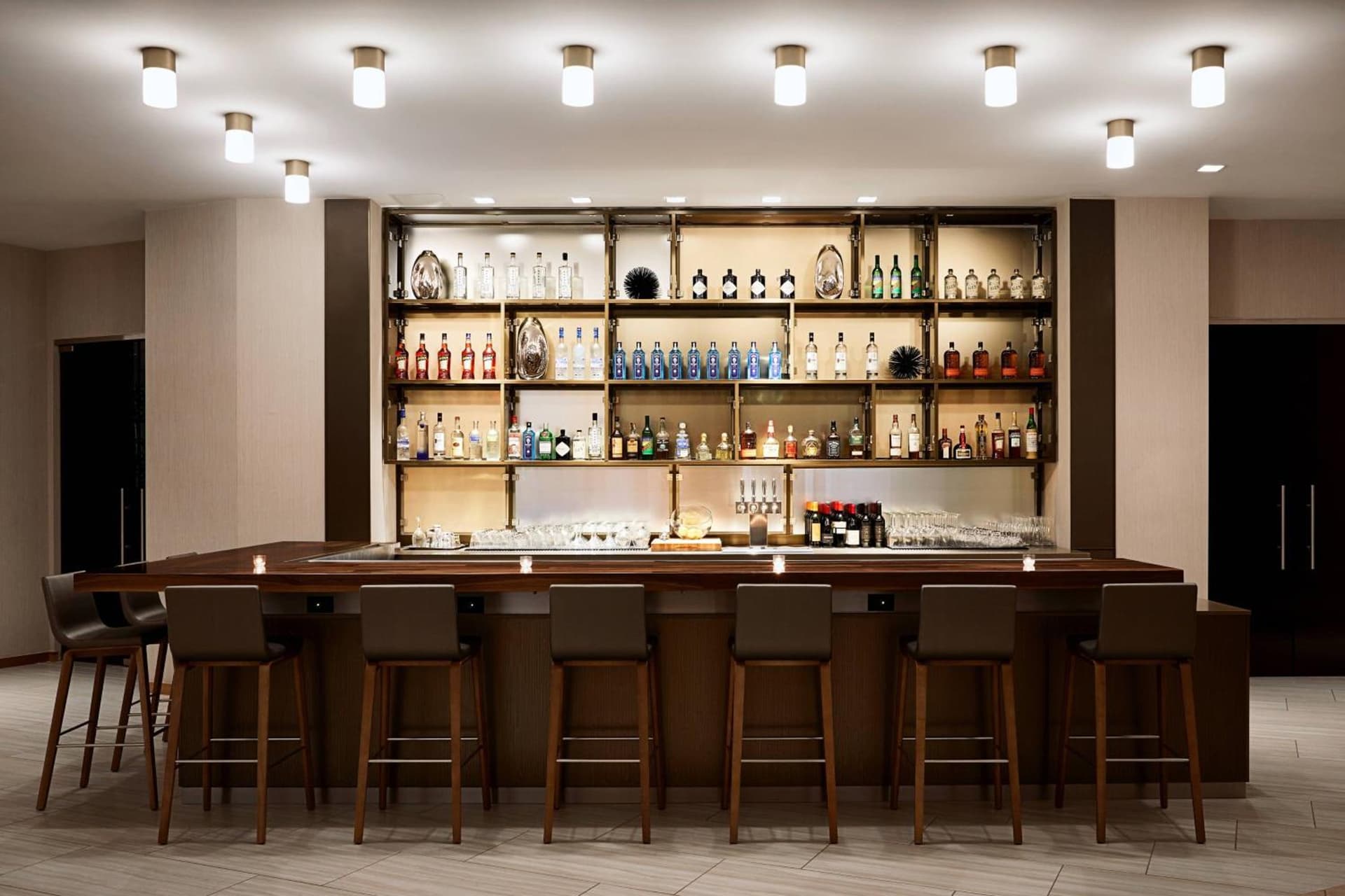 AC Hotel by Marriott Miami Aventura gallery photo in Aventura, FL — image 27