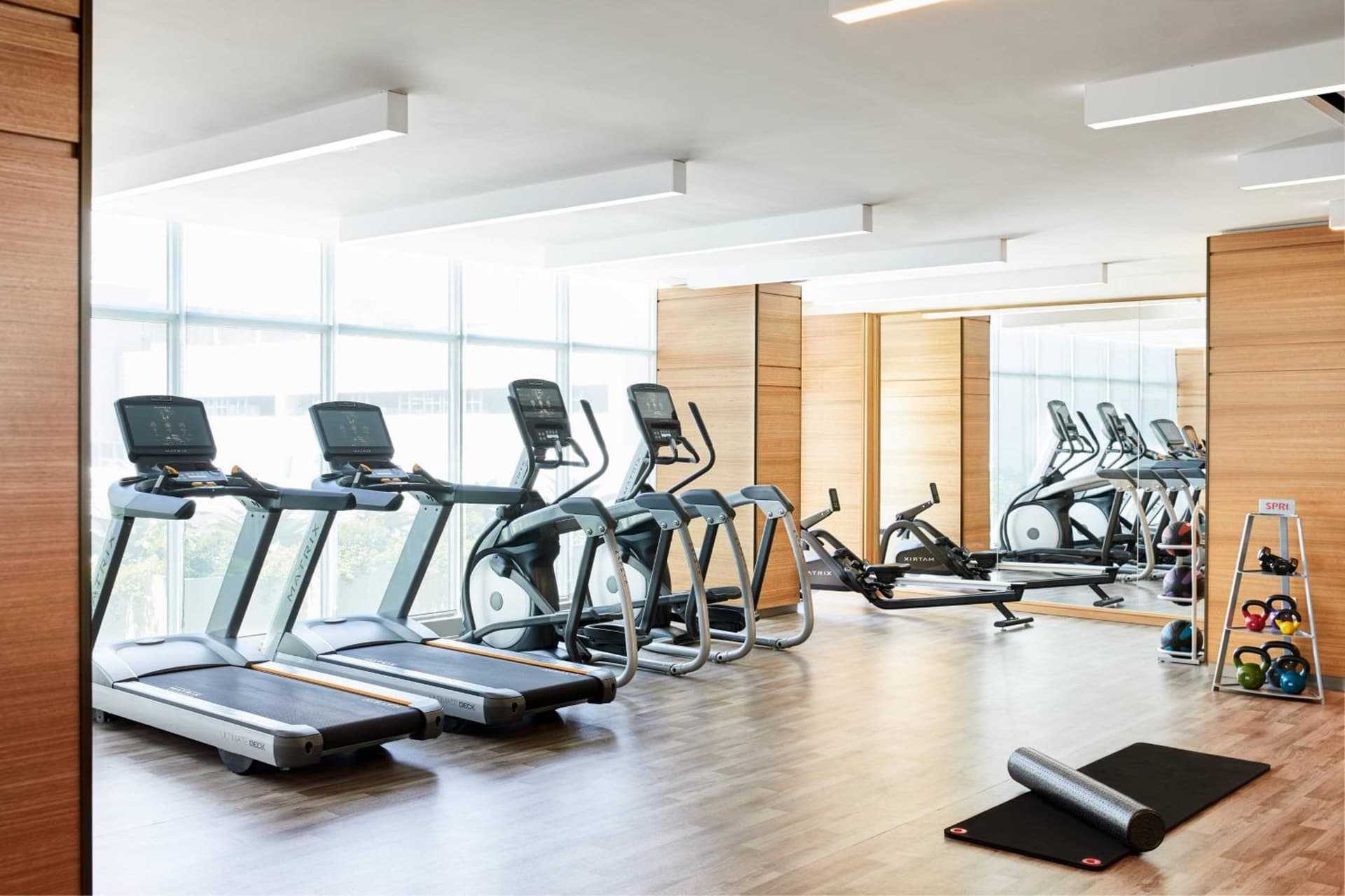 AC Hotel by Marriott Miami Aventura gallery photo in Aventura, FL — image 15