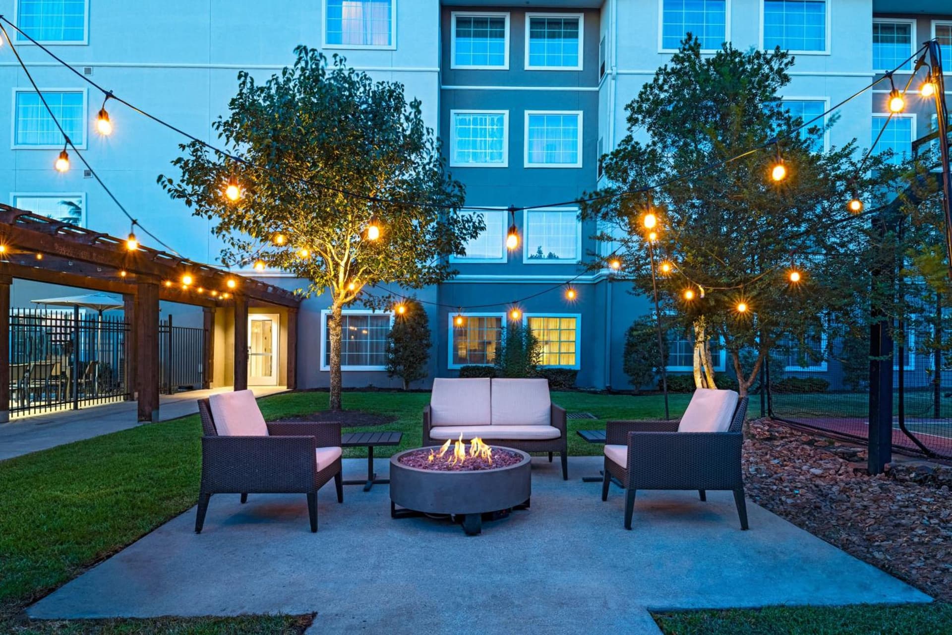 Residence Inn Beaumont gallery photo in Beaumont, TX — image 7