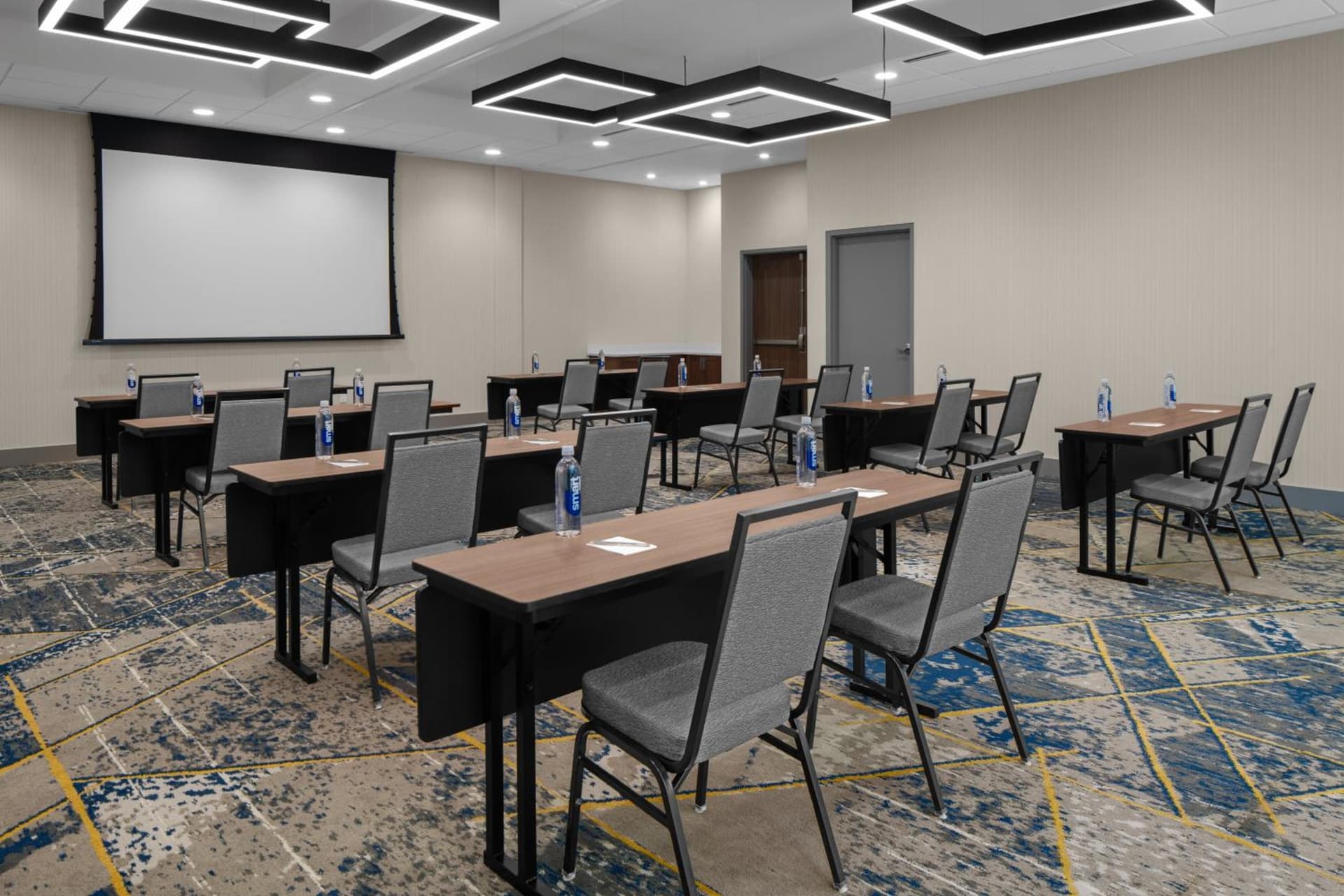 Homewood Suites By Hilton Charlotte Uptown First Ward gallery photo in Charlotte, NC — image 69