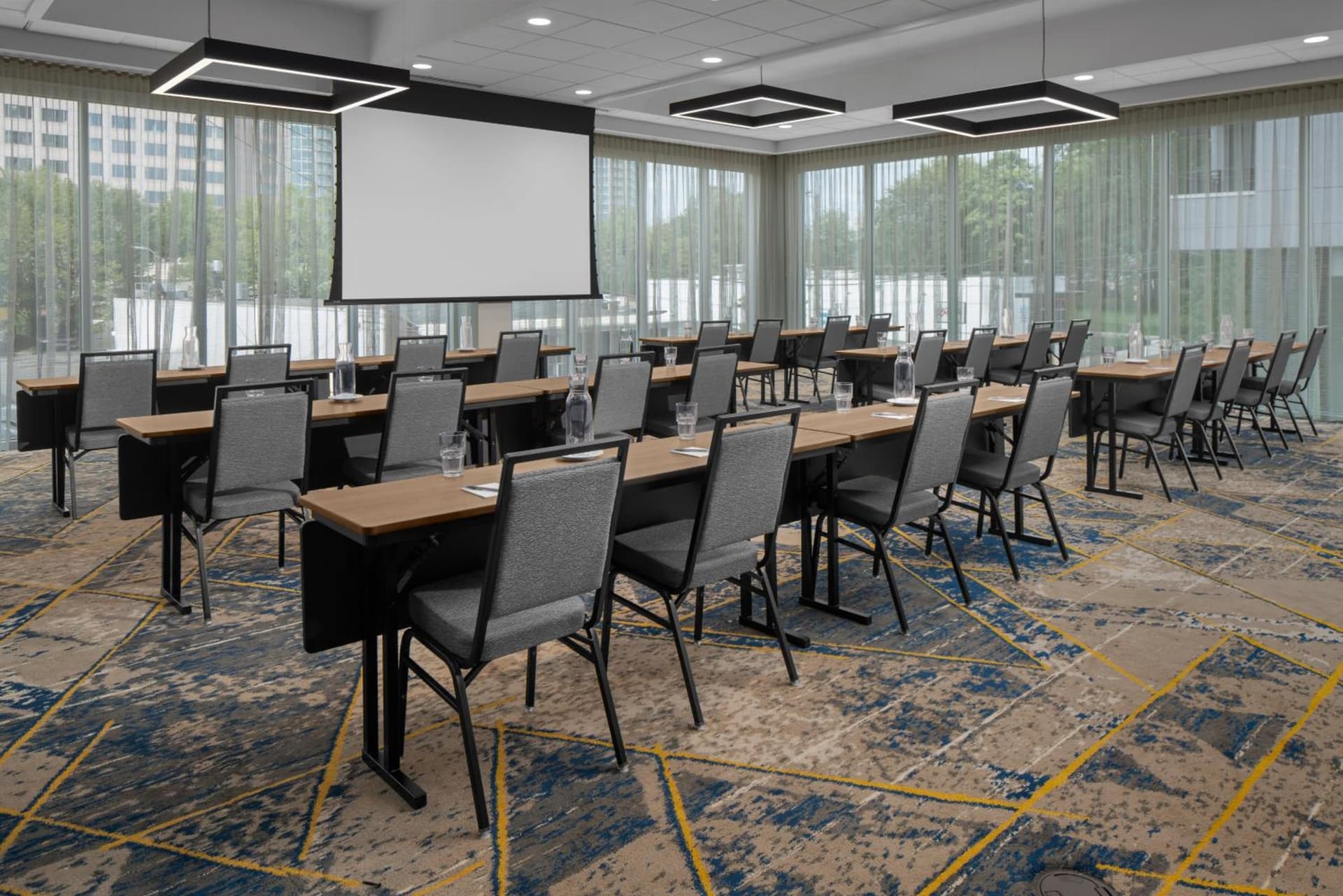Homewood Suites By Hilton Charlotte Uptown First Ward gallery photo in Charlotte, NC — image 68