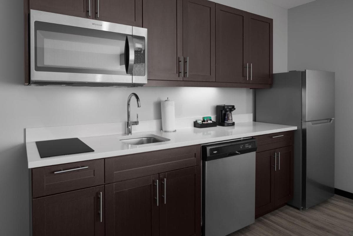Homewood Suites By Hilton Charlotte Uptown First Ward gallery photo in Charlotte, NC — image 81