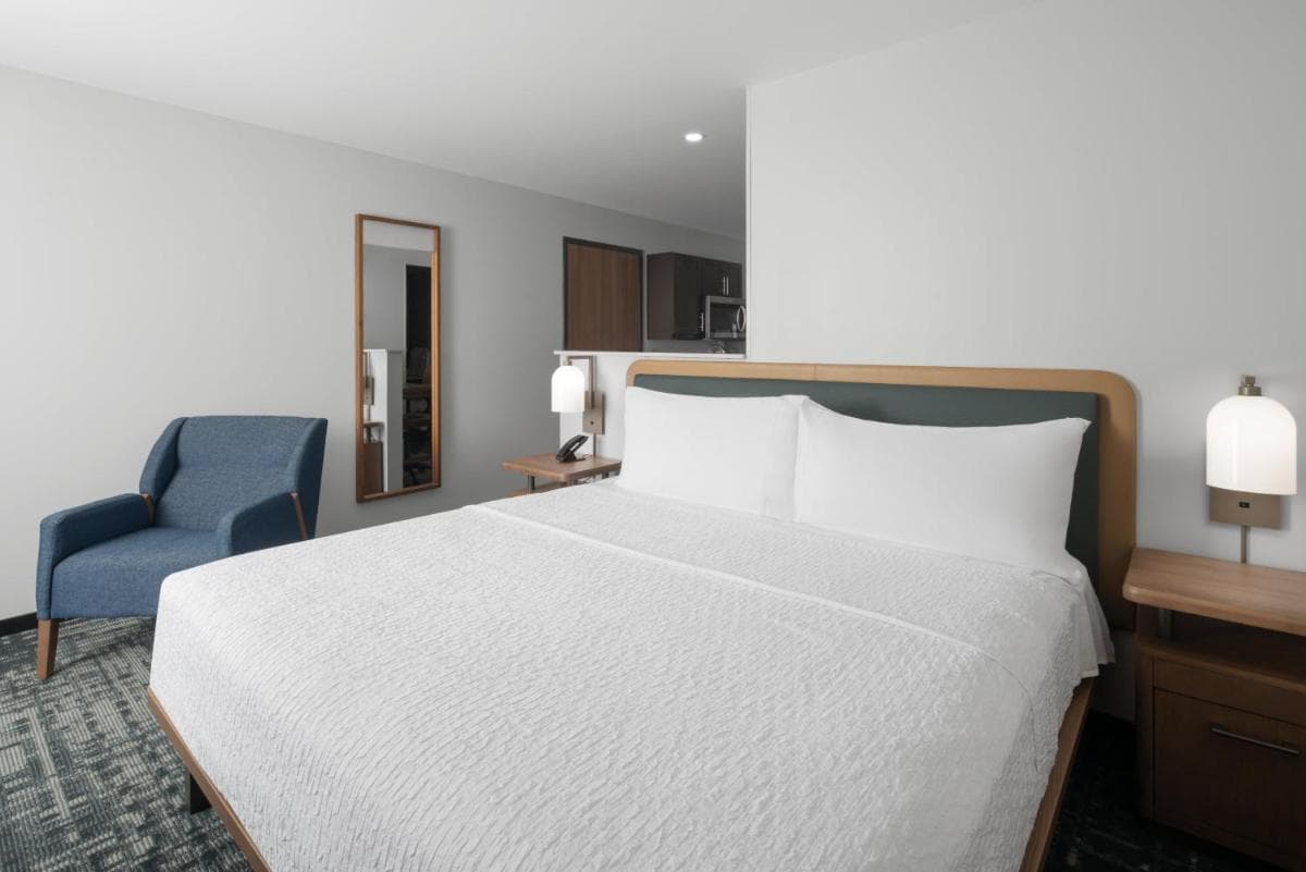 Homewood Suites By Hilton Charlotte Uptown First Ward gallery photo in Charlotte, NC — image 82
