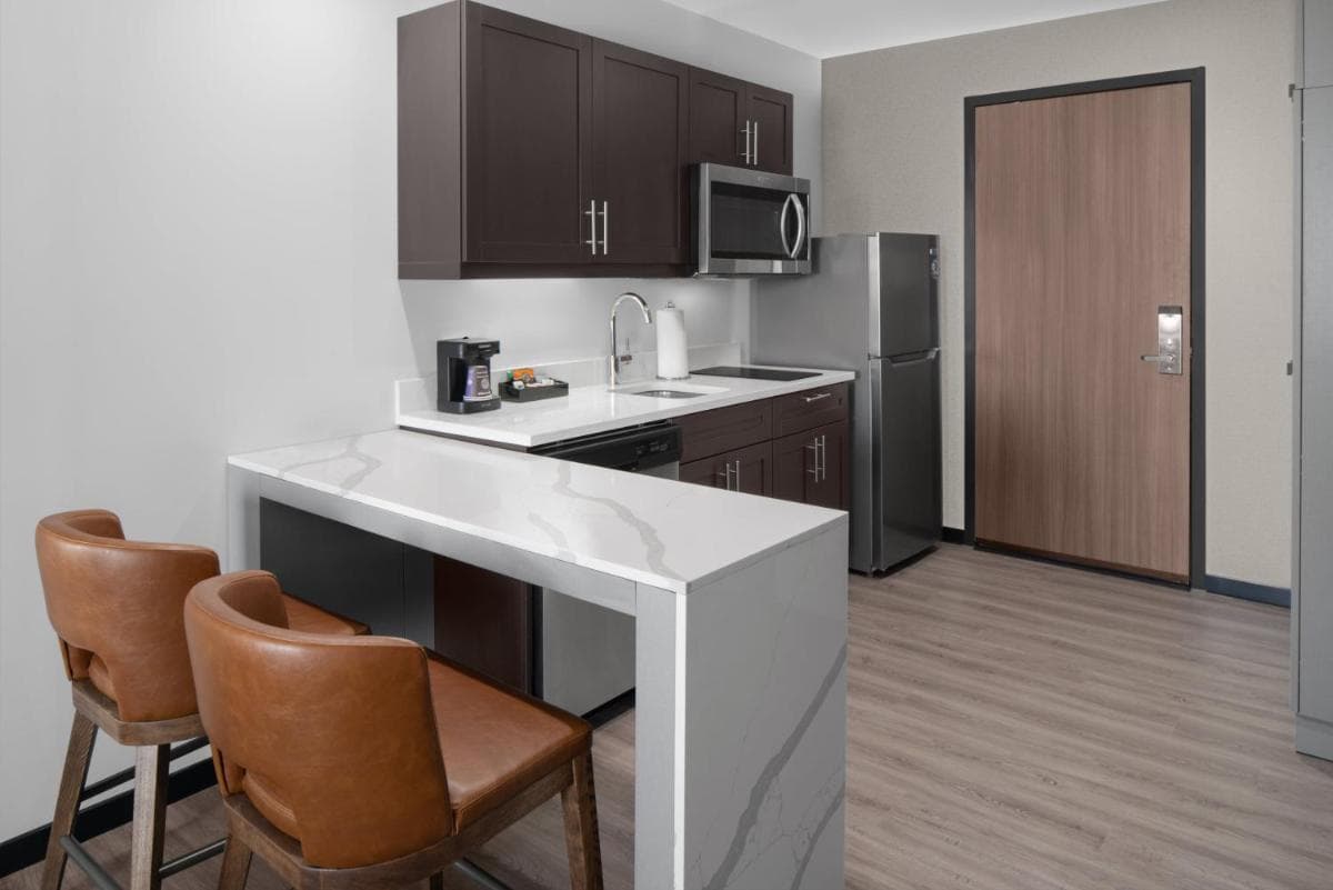Homewood Suites By Hilton Charlotte Uptown First Ward gallery photo in Charlotte, NC — image 48