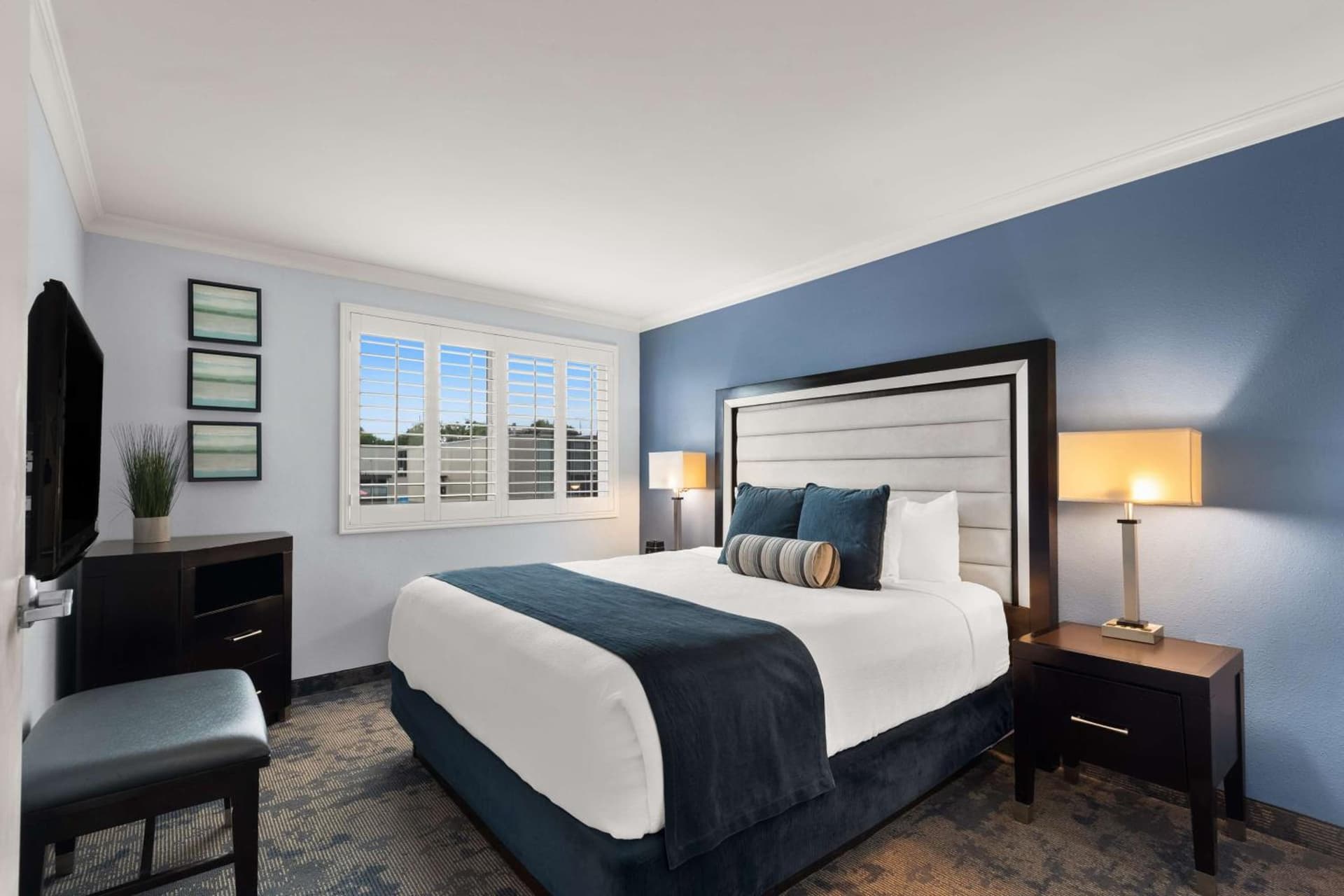 City Express by Marriott Manhattan Beach gallery photo in Manhattan Beach, CA — image 11