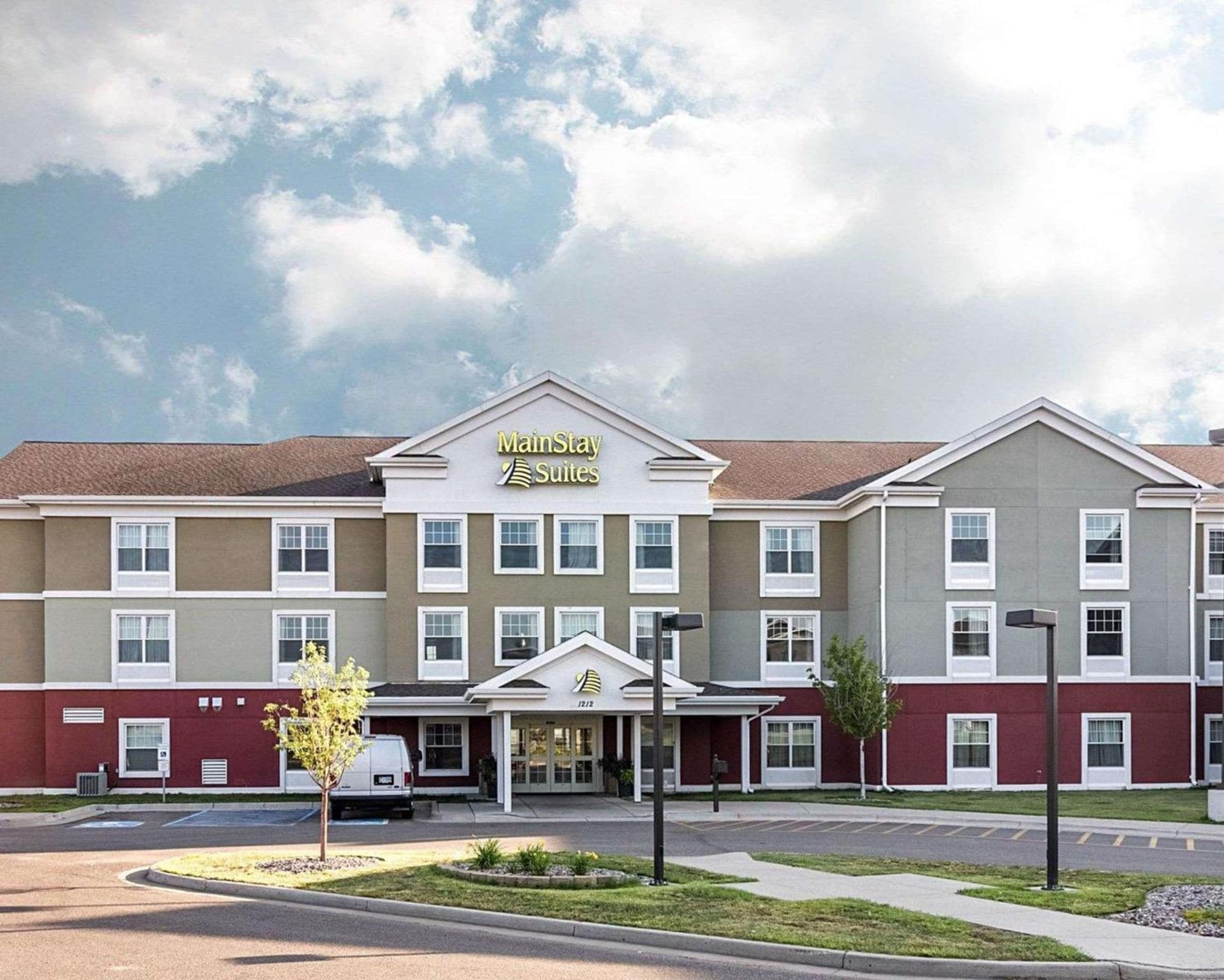 MainStay Suites Minot featured exterior or lobby in Minot, ND — similar hotel