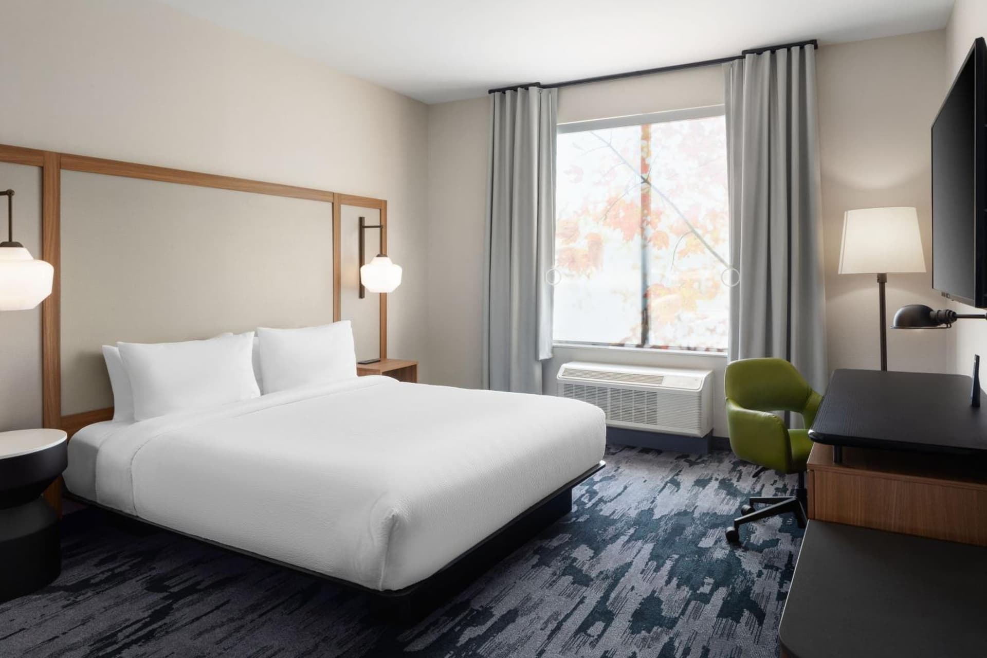 Fairfield by Marriott Inn & Suites Whitsett Greensboro East gallery photo in Whitsett, NC — image 26