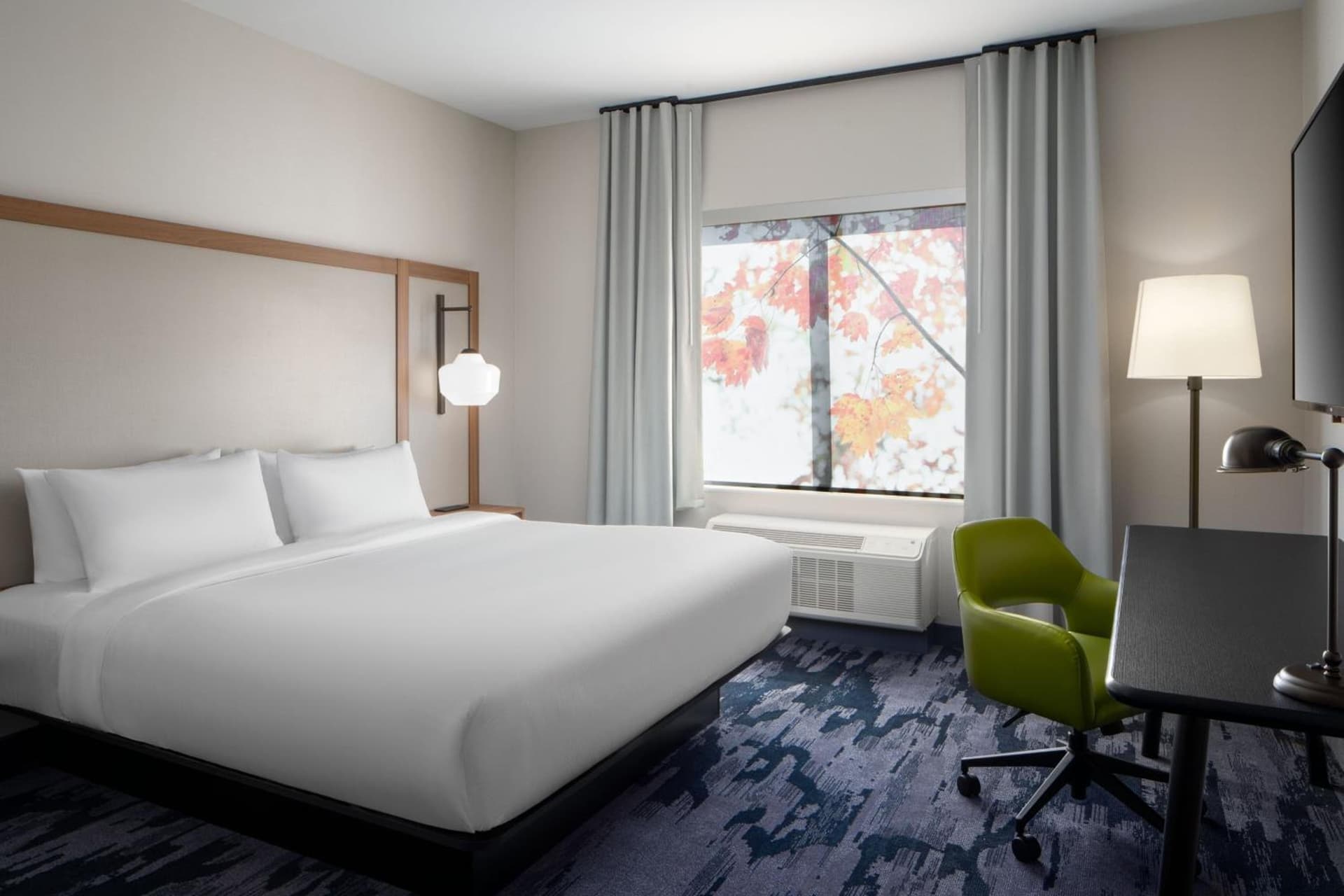 Fairfield by Marriott Inn & Suites Whitsett Greensboro East gallery photo in Whitsett, NC — image 12