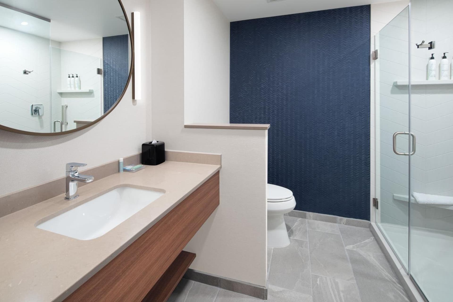 Fairfield by Marriott Inn & Suites Whitsett Greensboro East gallery photo in Whitsett, NC — image 23