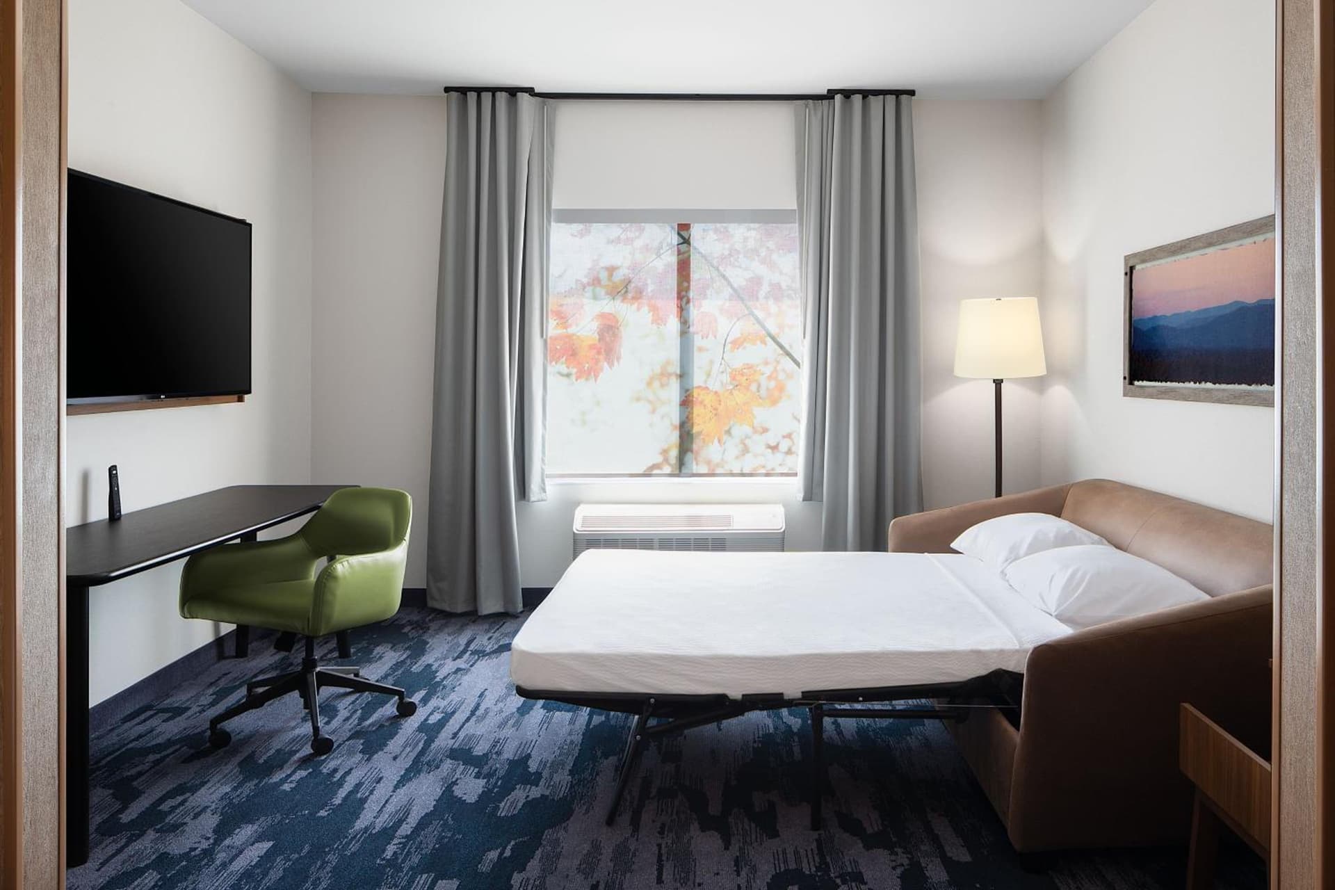 Fairfield by Marriott Inn & Suites Whitsett Greensboro East gallery photo in Whitsett, NC — image 24