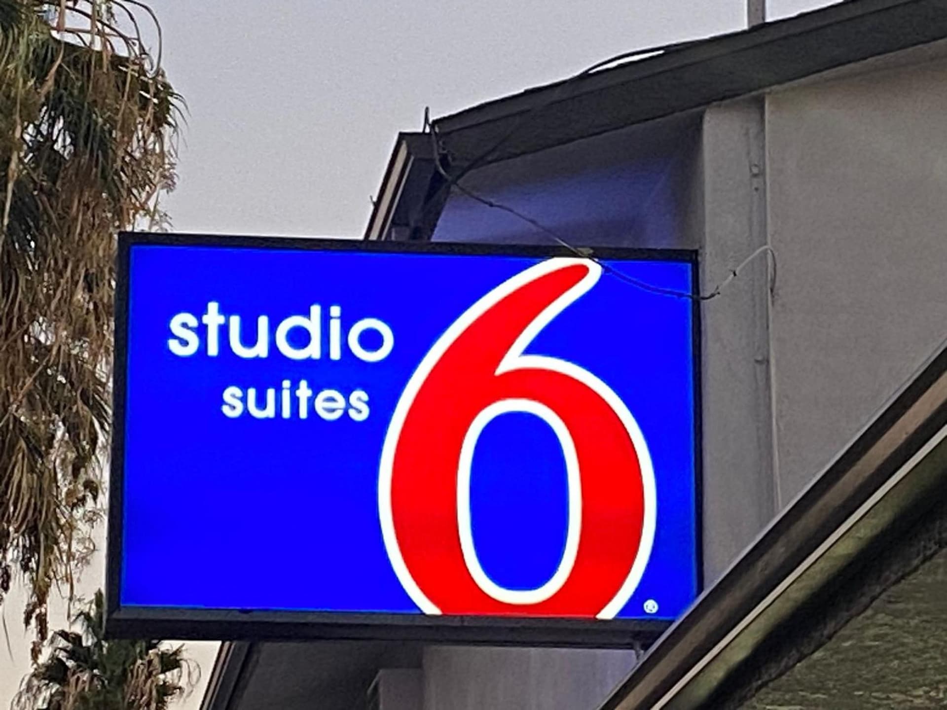Studio 6 Suites San Bernardino, CA gallery photo in San Bernardino, CA — image 12
