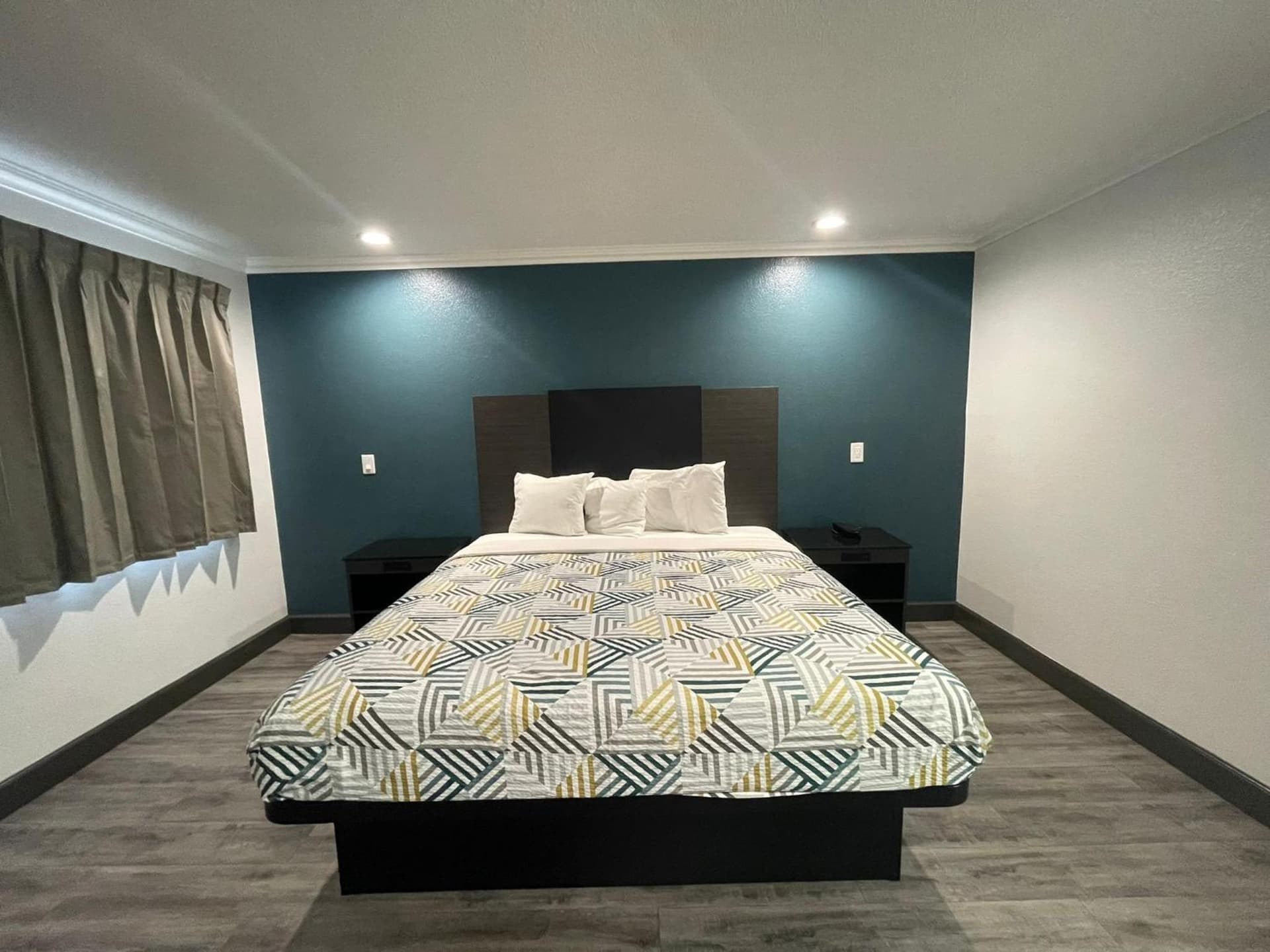 Studio 6 Suites San Bernardino, CA gallery photo in San Bernardino, CA — image 14