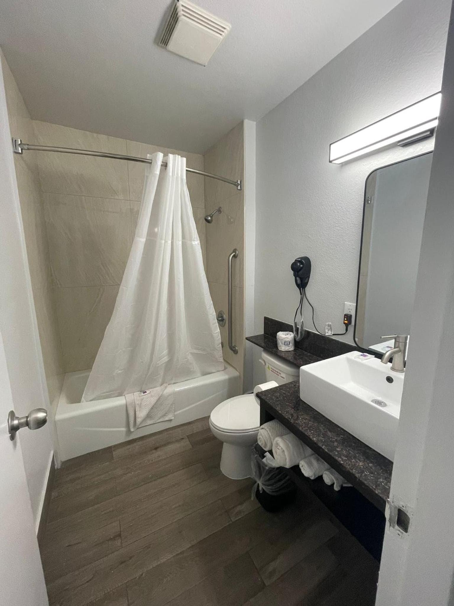 Studio 6 Suites San Bernardino, CA gallery photo in San Bernardino, CA — image 28