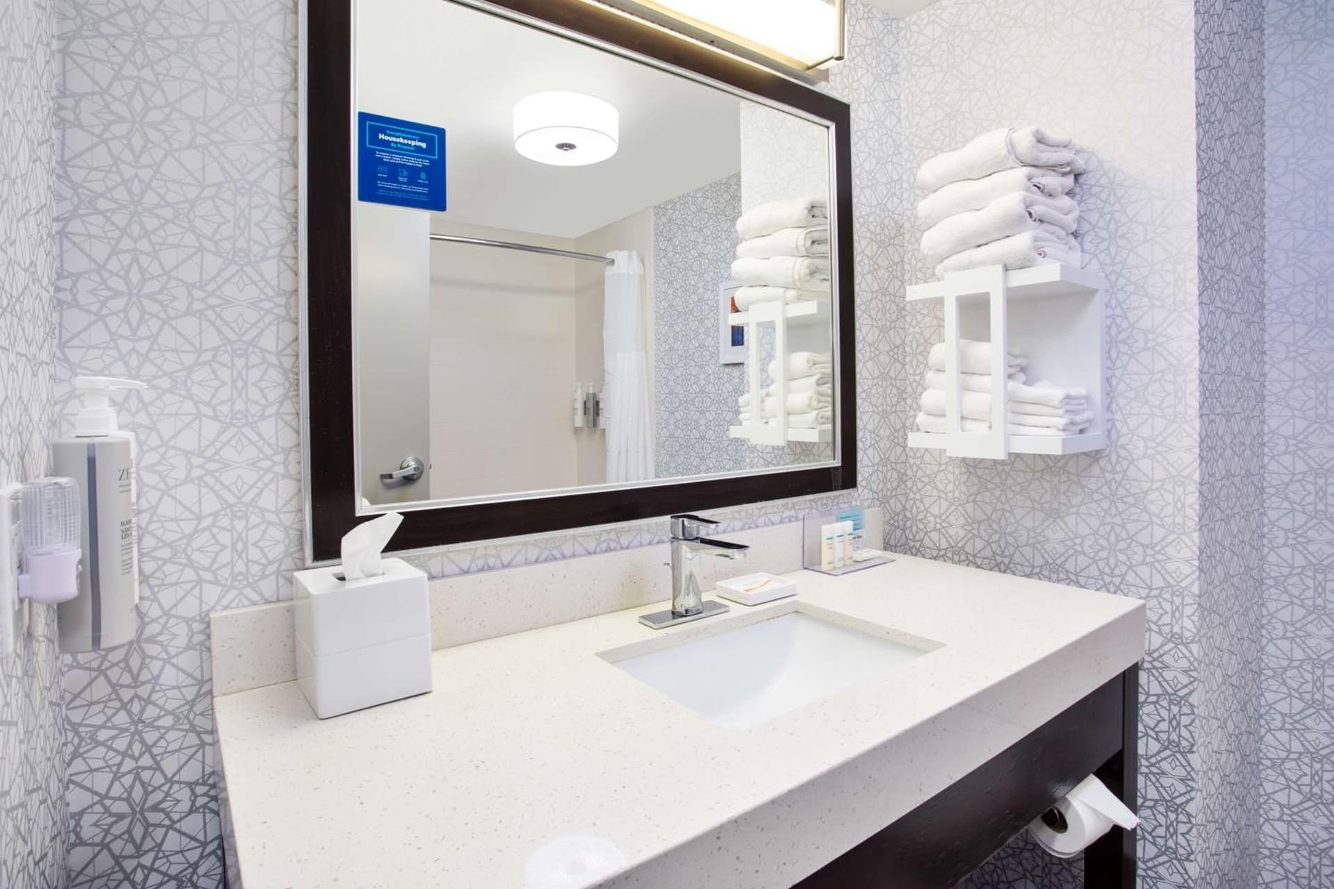Hampton Inn & Suites Columbia/Southeast-Fort Jackson gallery photo in Columbia, SC — image 21