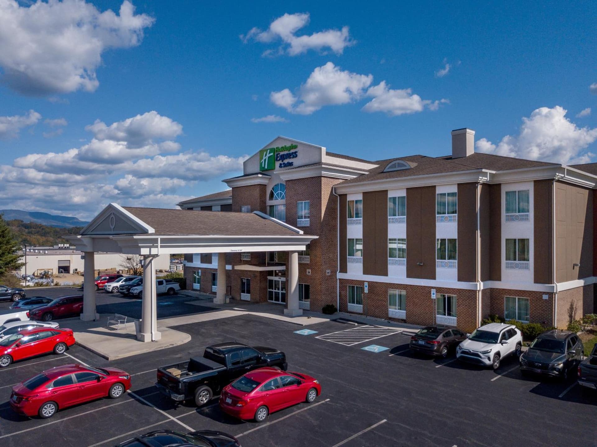 Holiday Inn Express & Suites Lebanon by IHG featured exterior or lobby in Lebanon, VA — similar hotel