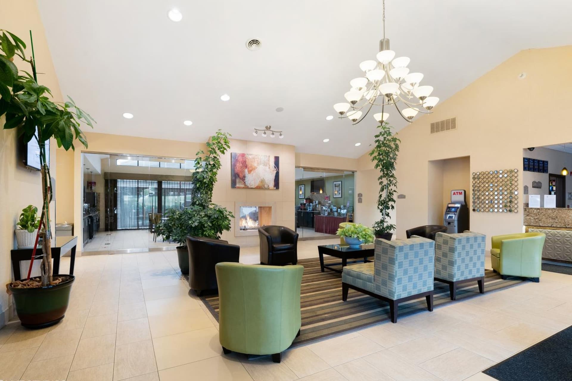 Antioch Hotel & Suites gallery photo in Antioch, IL — image 4