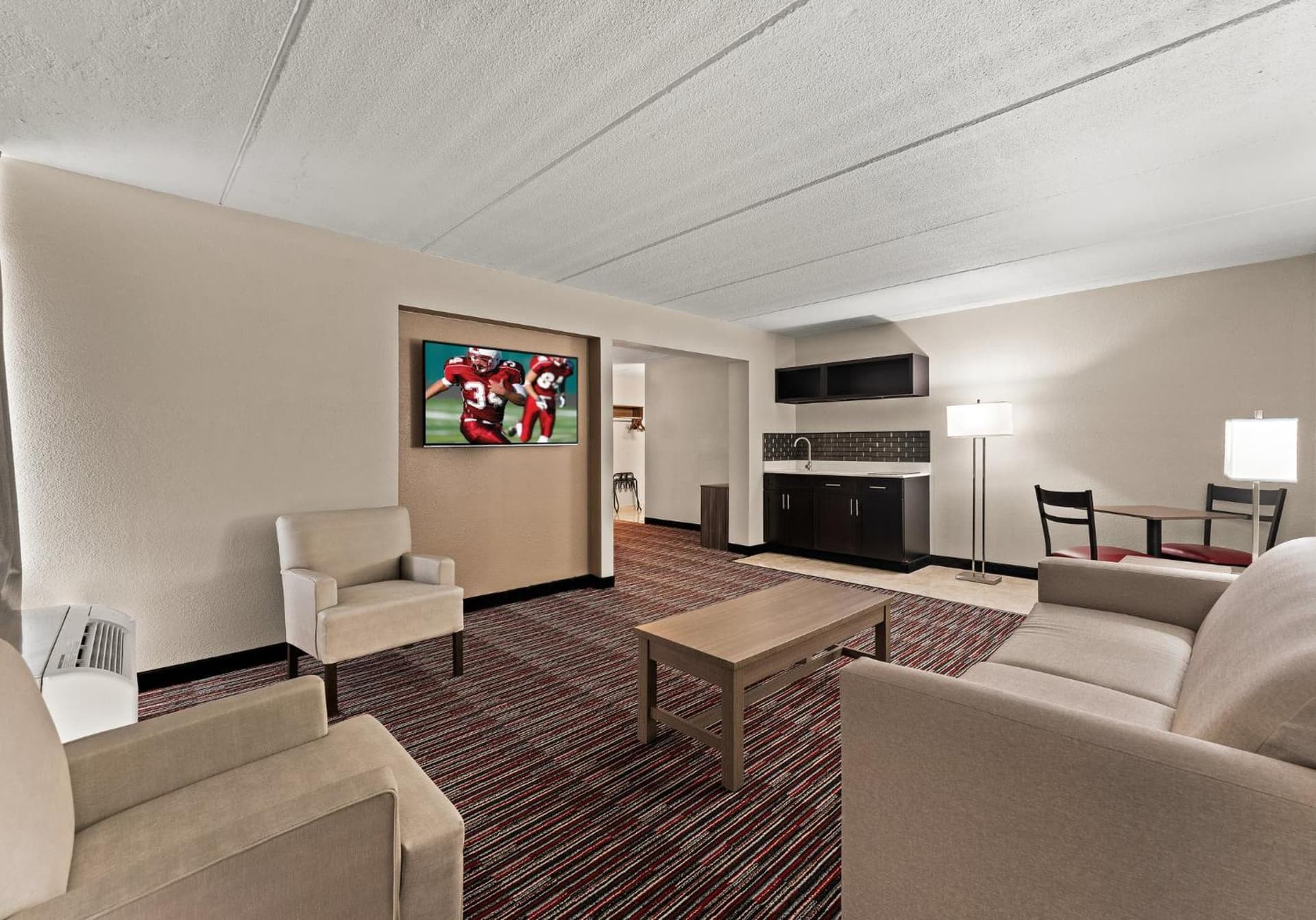 Red Roof Inn Reading gallery photo in Reading, PA — image 35