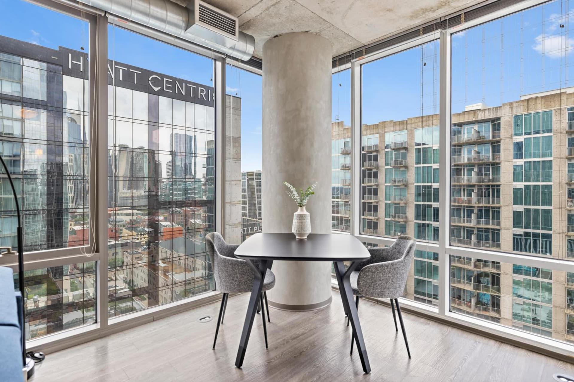 Placemakr Premier SoBro gallery photo in Nashville, TN — image 57
