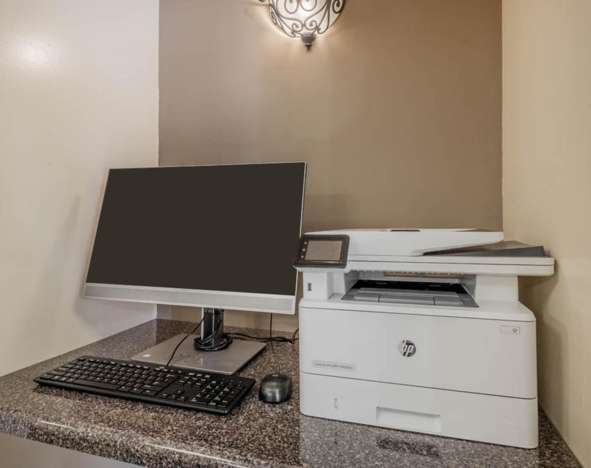Sonesta Simply Suites Dallas Galleria gallery photo in Dallas, TX — image 27