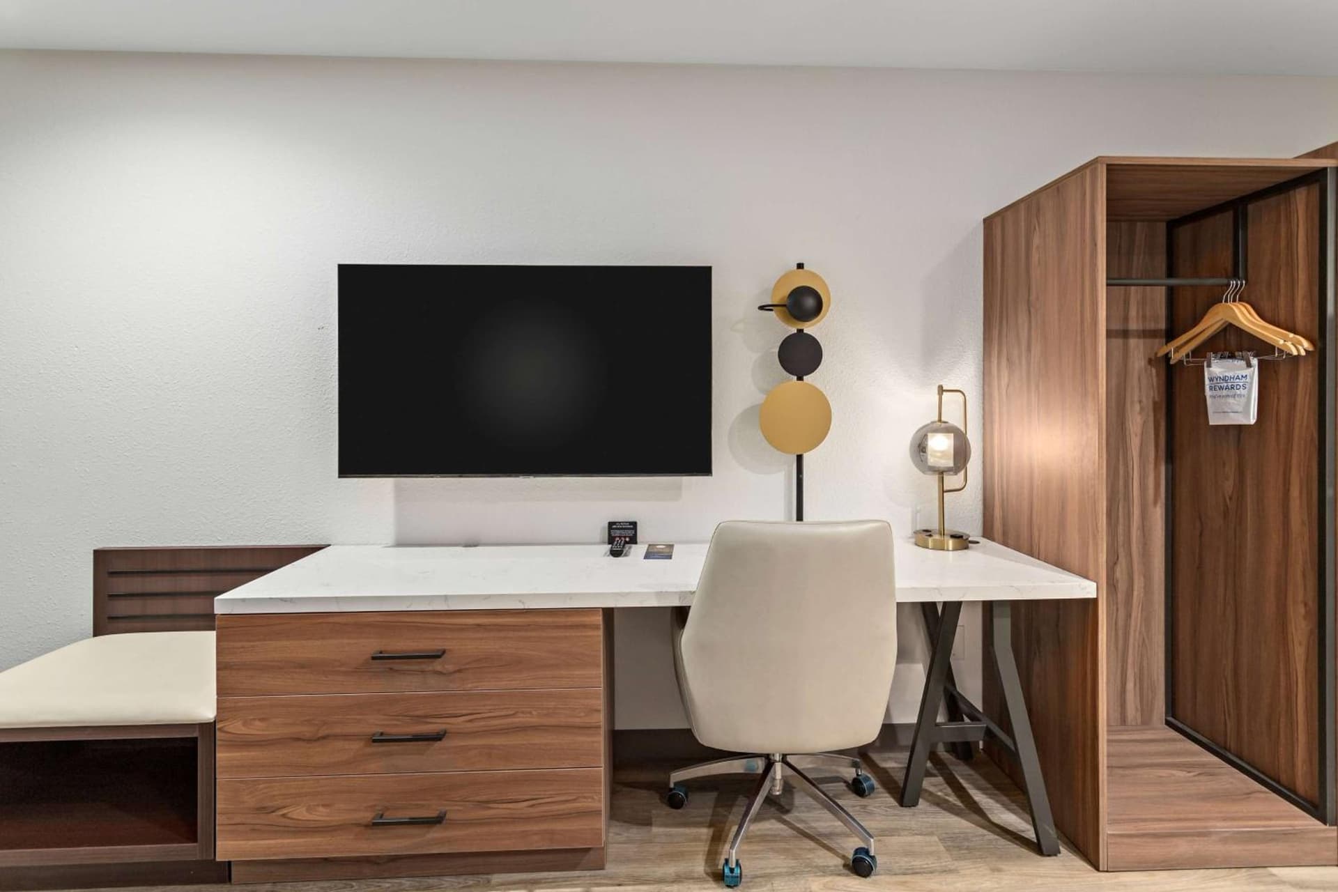 Baymont by Wyndham Beaumont gallery photo in Beaumont, TX — image 48
