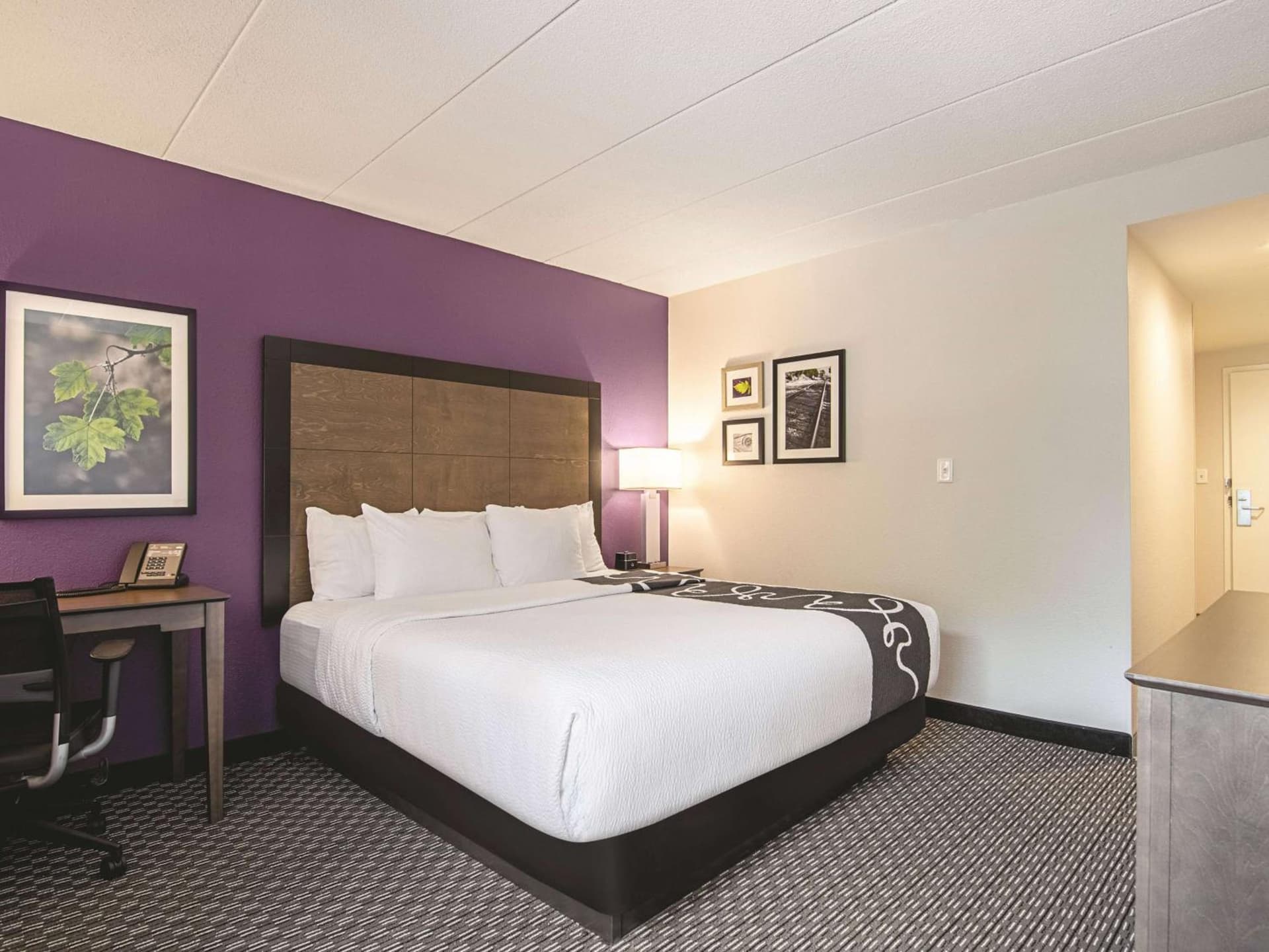 La Quinta Inn & Suites by Wyndham Portland DT Maine Med gallery photo in Portland, ME — image 15