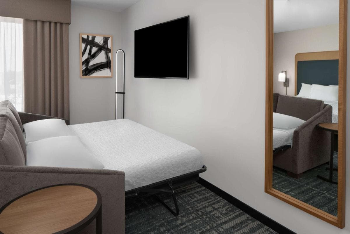 Homewood Suites By Hilton Charlotte Uptown First Ward gallery photo in Charlotte, NC — image 10