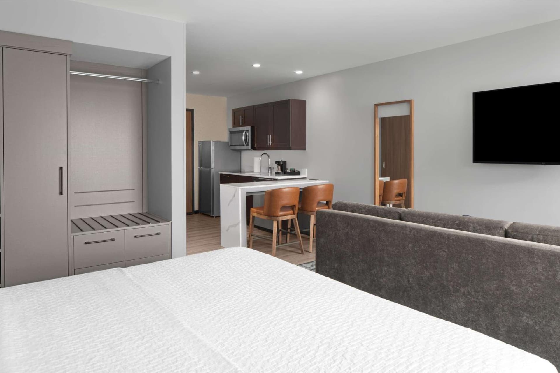 Homewood Suites By Hilton Charlotte Uptown First Ward gallery photo in Charlotte, NC — image 16