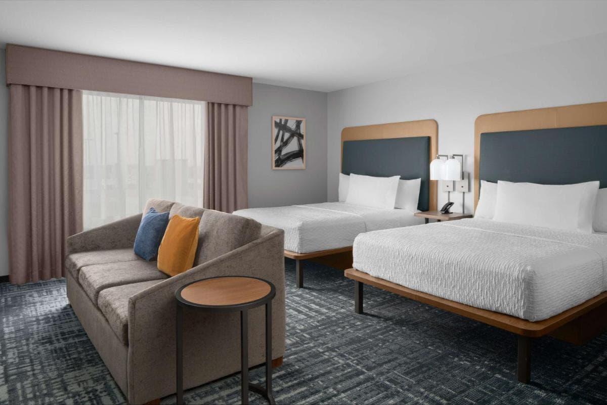 Homewood Suites By Hilton Charlotte Uptown First Ward gallery photo in Charlotte, NC — image 31