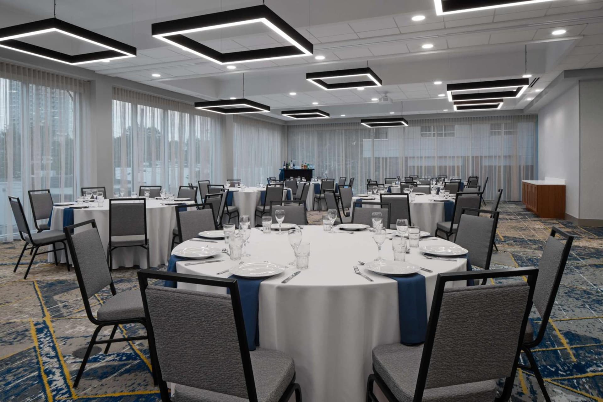 Homewood Suites By Hilton Charlotte Uptown First Ward gallery photo in Charlotte, NC — image 34