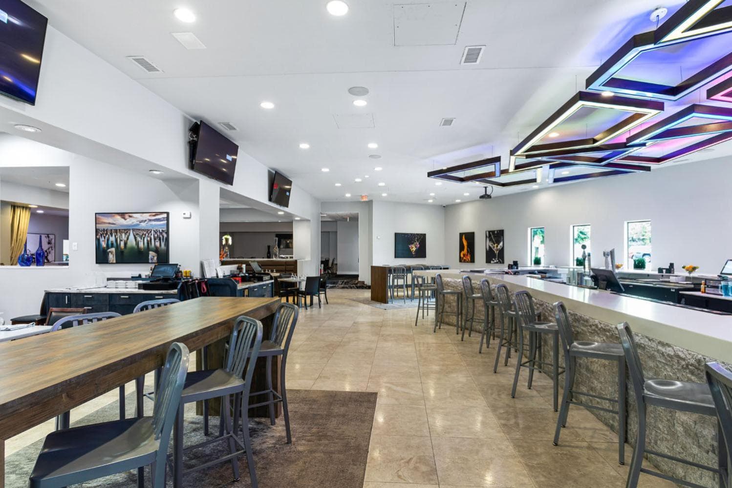 Harborside Hotel gallery photo in Oxon Hill, MD — image 35